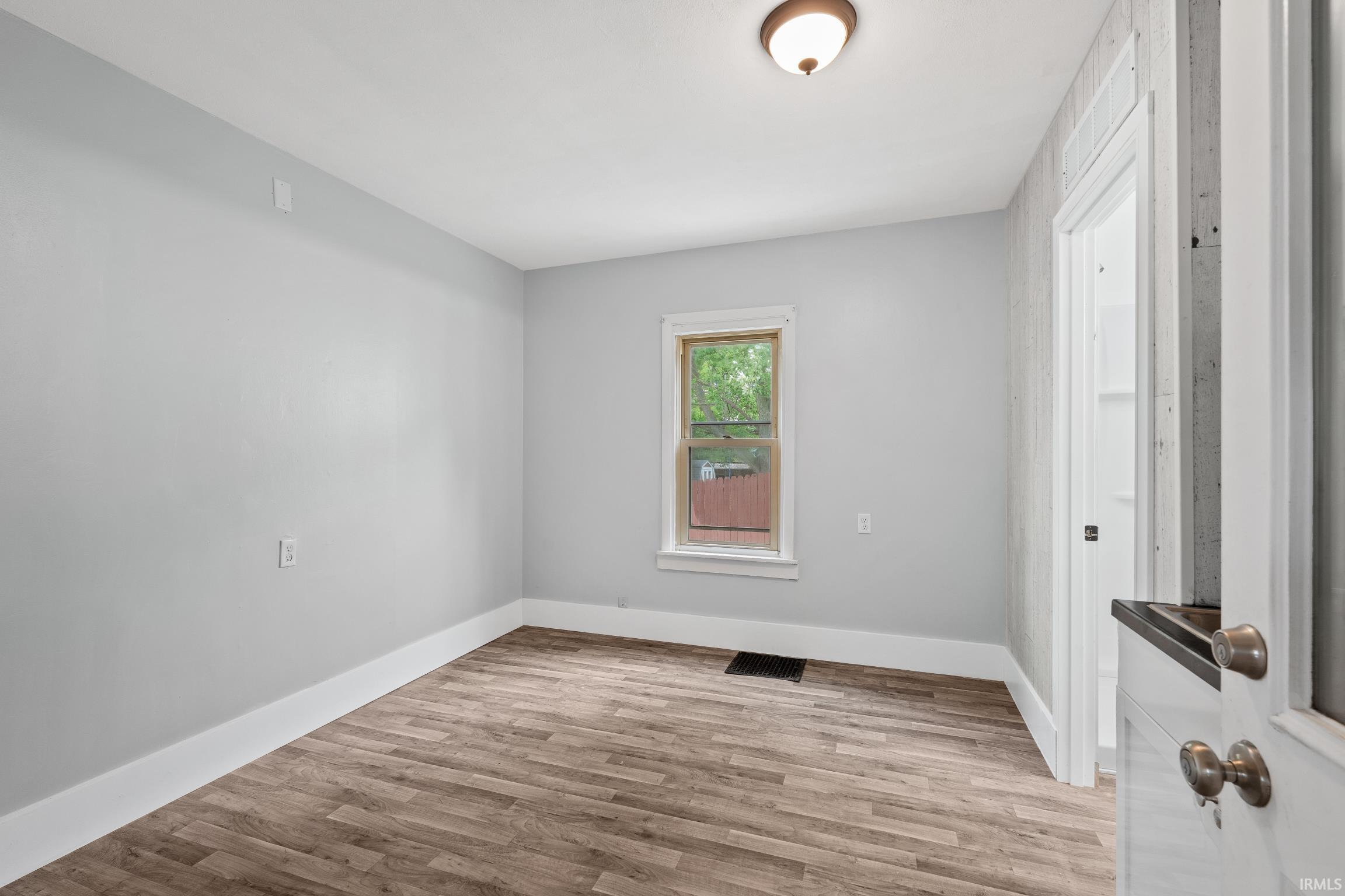 Photo 6 of 316 S Washington Street