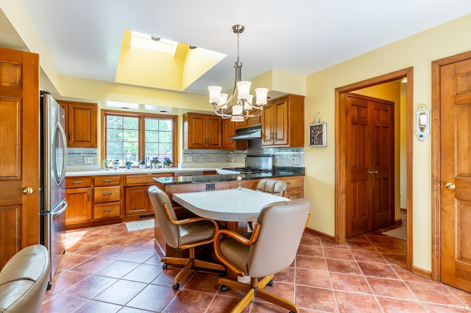 Photo 11 of 17515 Roth Road