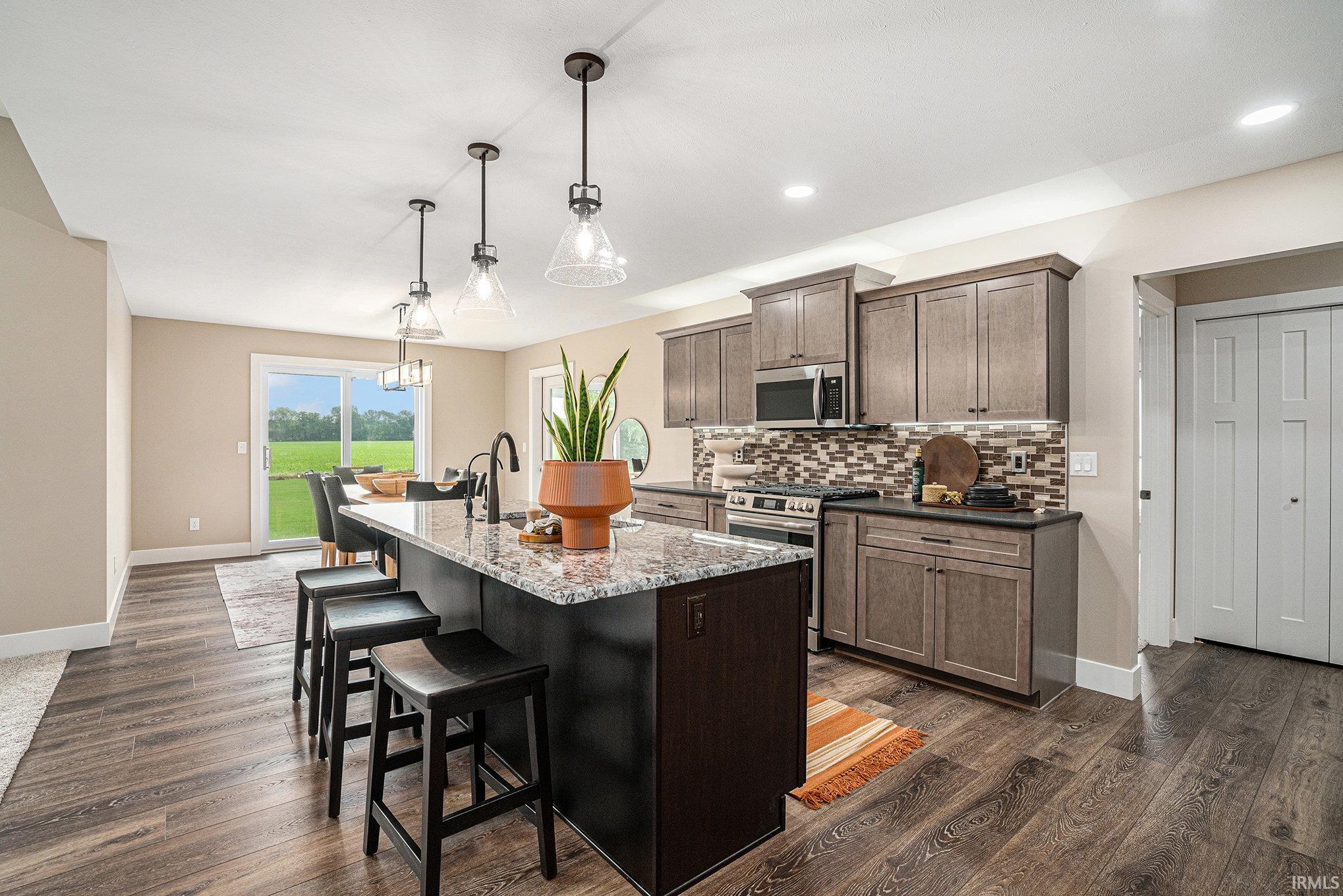 FOR ILLUSTRATIVE PURPOSES. PHOTO IS OF MODEL HOME WITH SIMILAR FLOOR PLAN.