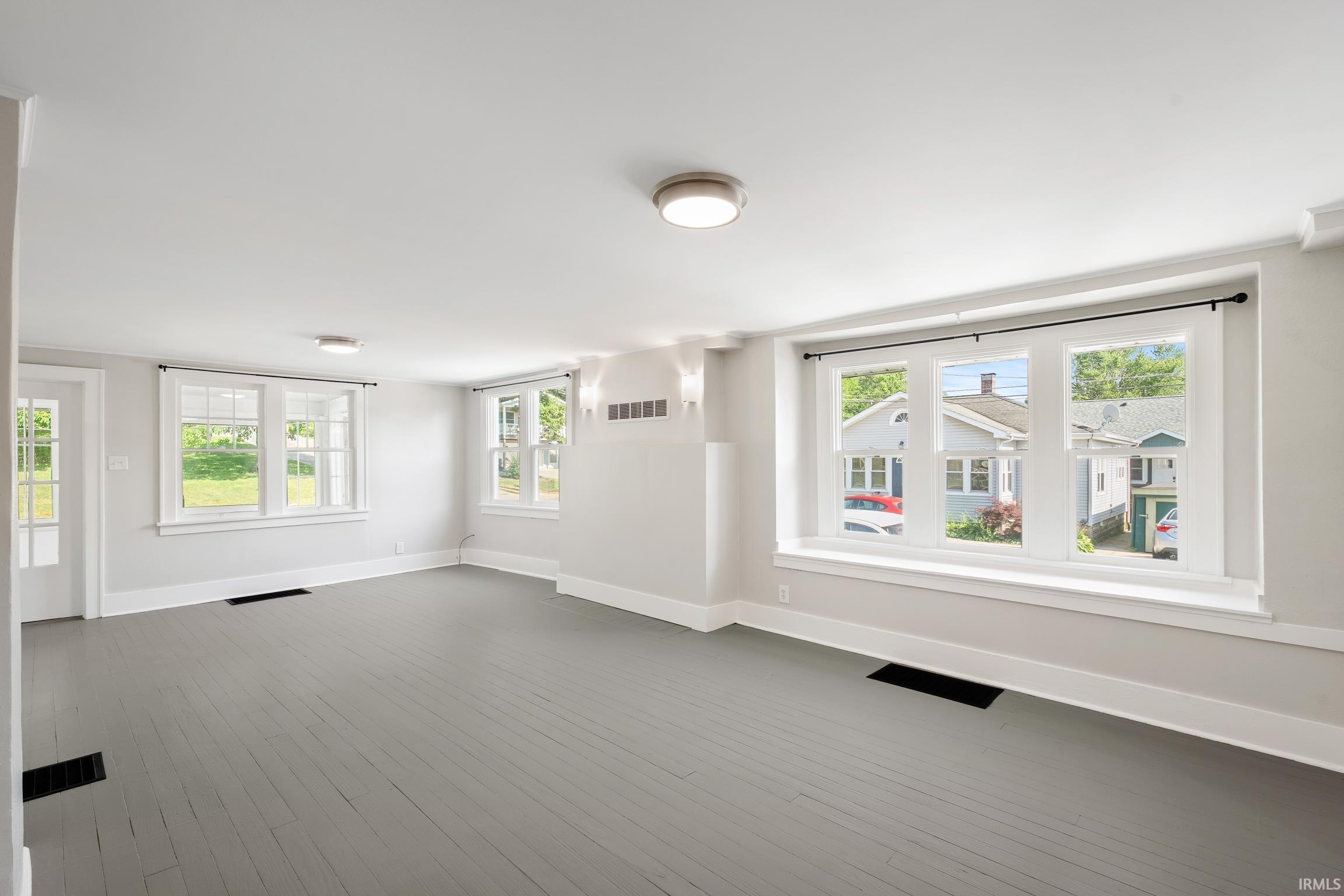 Photo 5 of 1112 Park Avenue