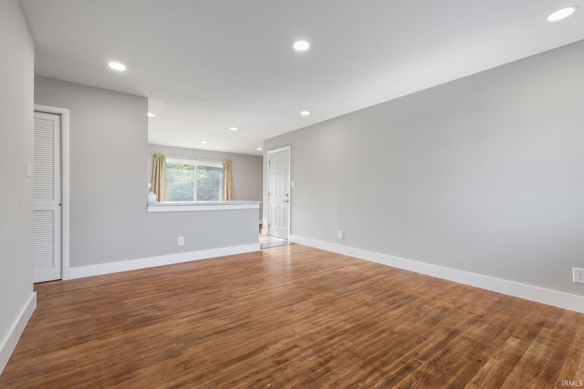 5th image of 717 S Western Dr, Bloomington, IN 47403 | MLS# 202620055
