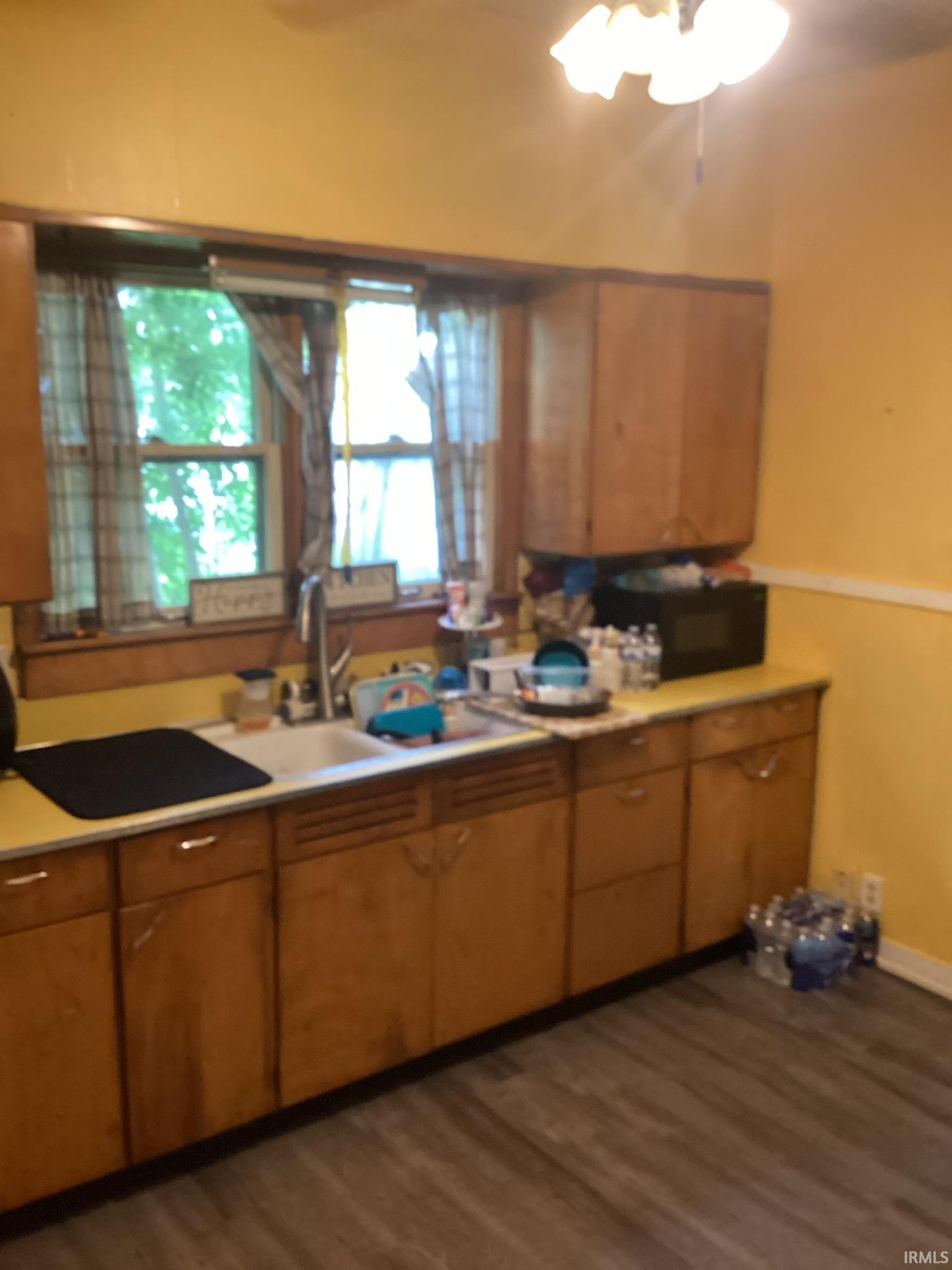 Photo 8 of 1500 W Lexington Avenue