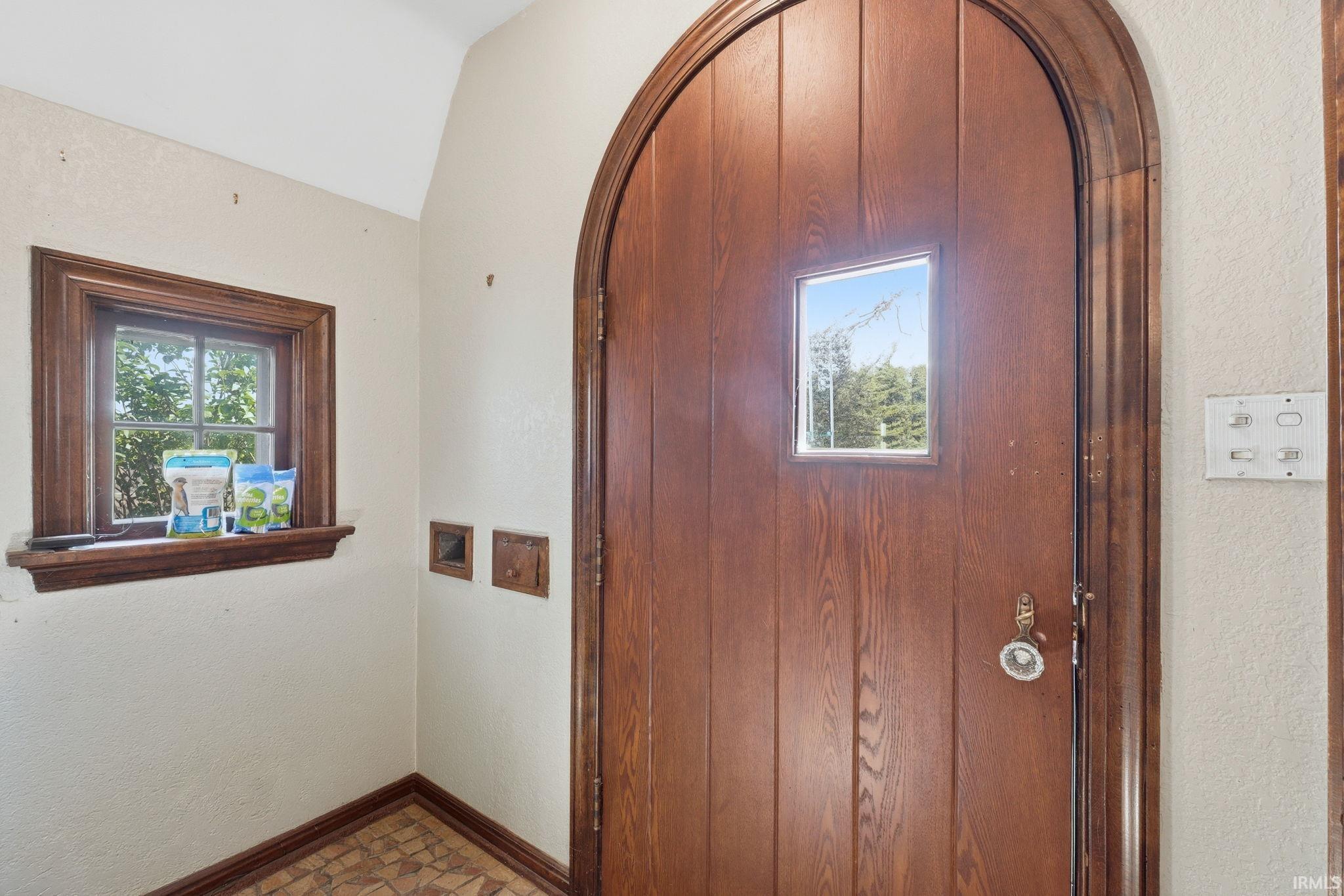 Photo 9 of 3025 N Anthony Boulevard