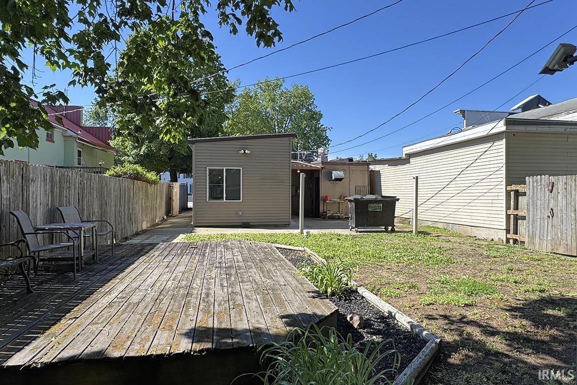 Photo 30 of 218 E Vistula Street
