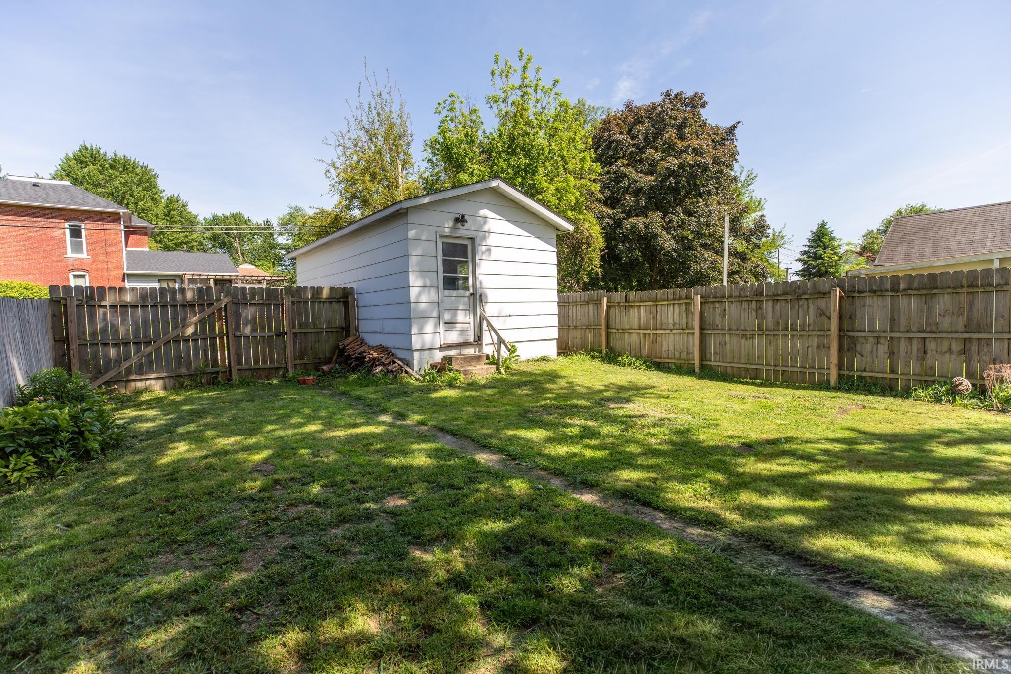 Photo 17 of 783 N East Street