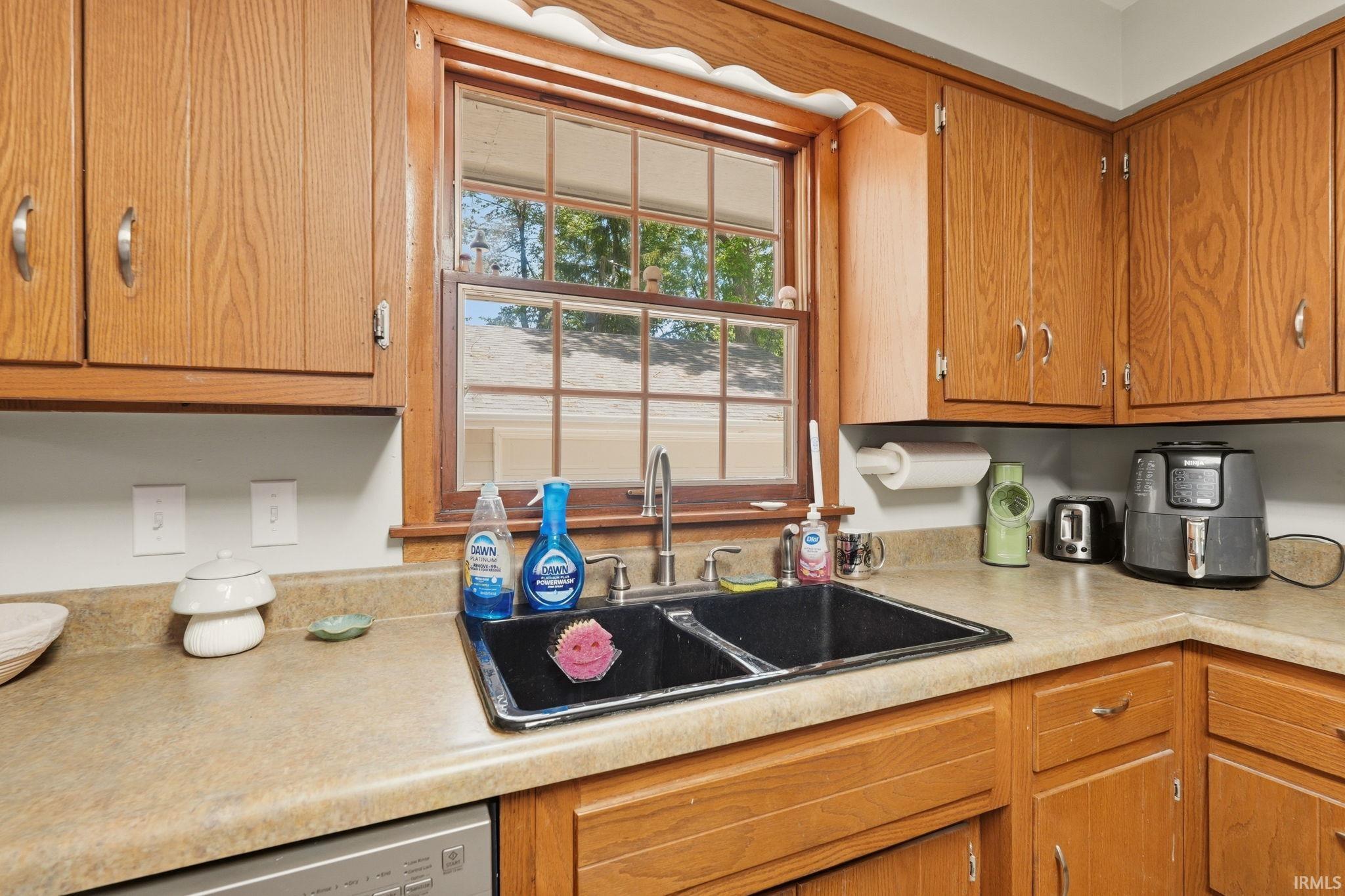 Photo 14 of 2328 Klug Drive