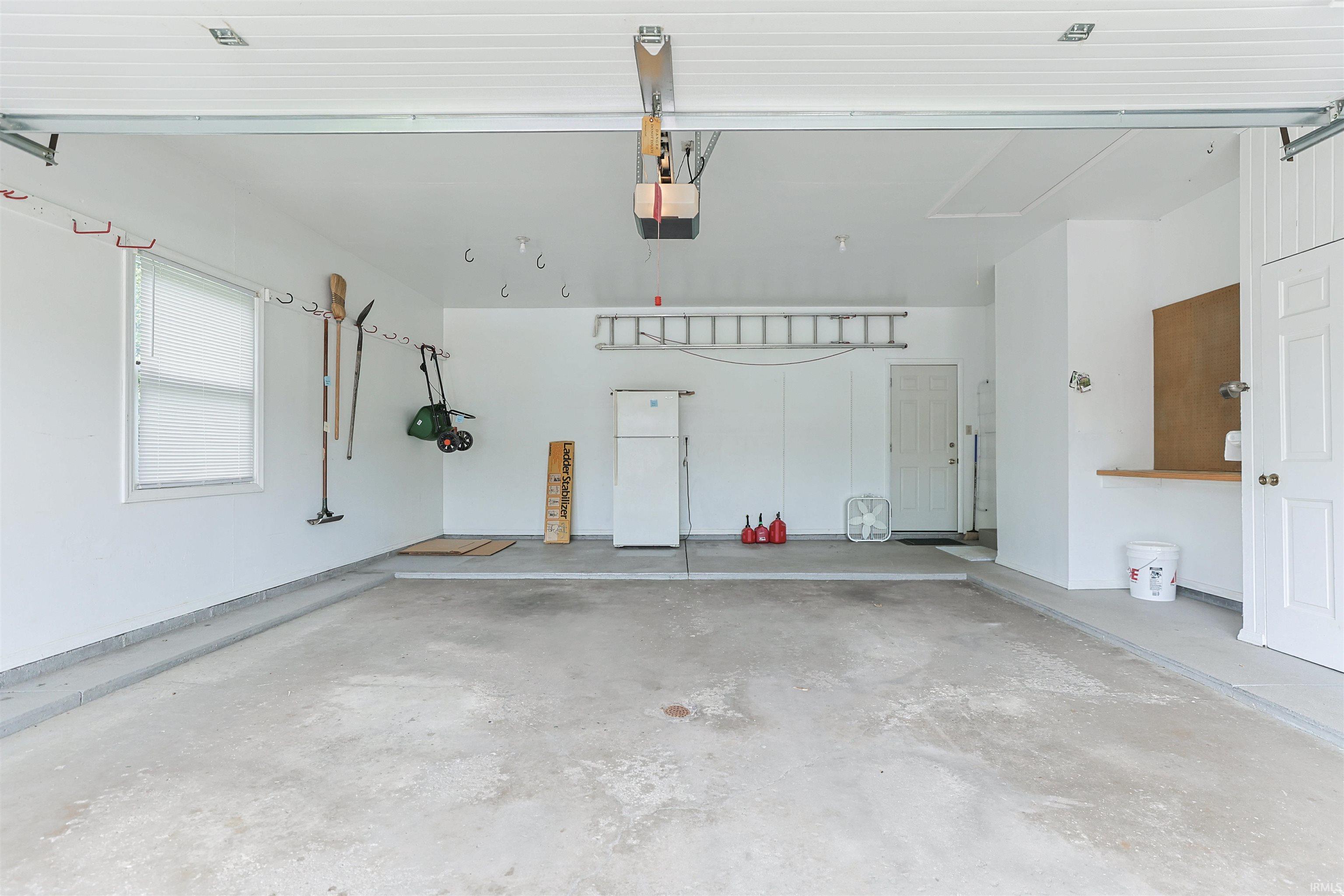 Oversized garage