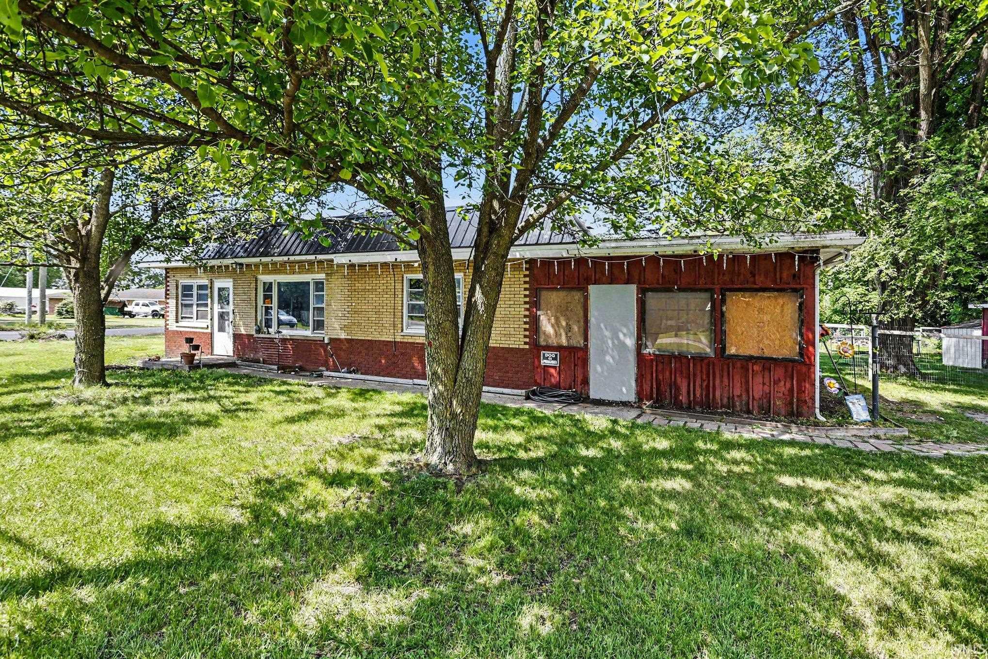 Photo 1 of 22993 Old US 20
