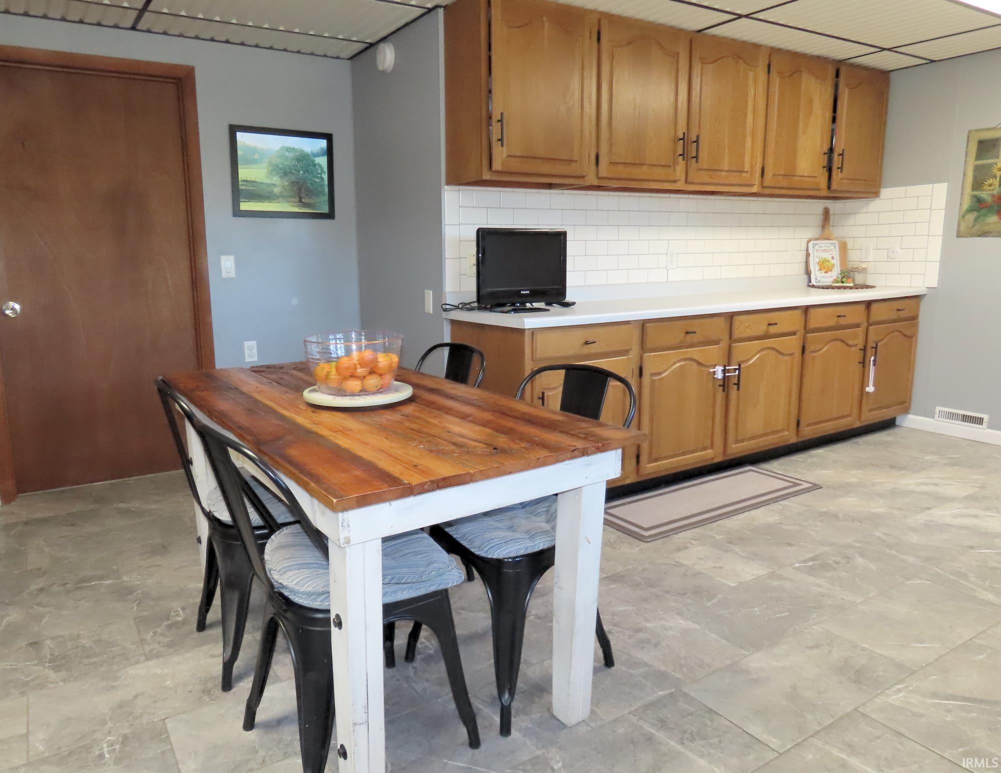 Photo 9 of 7945 N 650 W