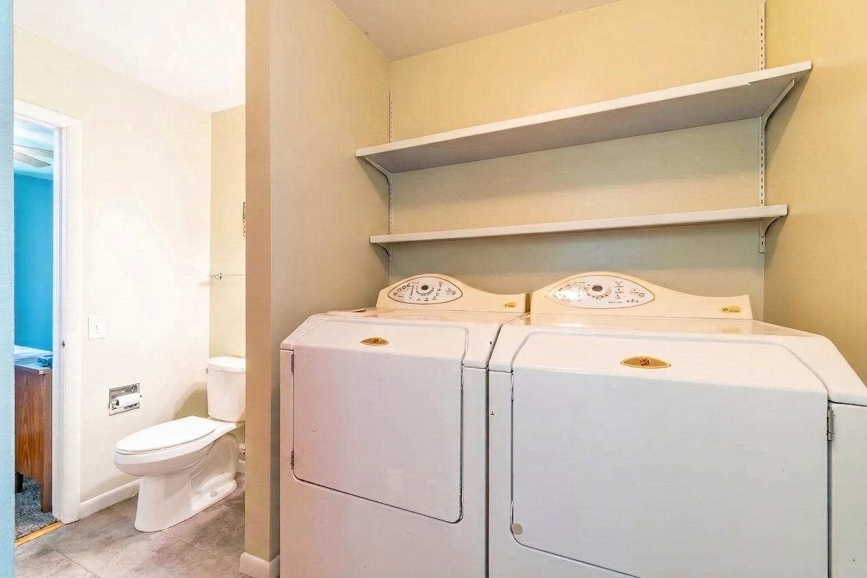Photo 21 of 1595 W 100 N