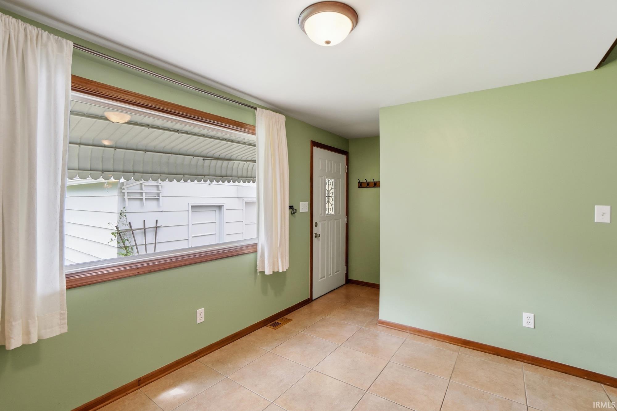 Photo 13 of 4108 Indiana Avenue