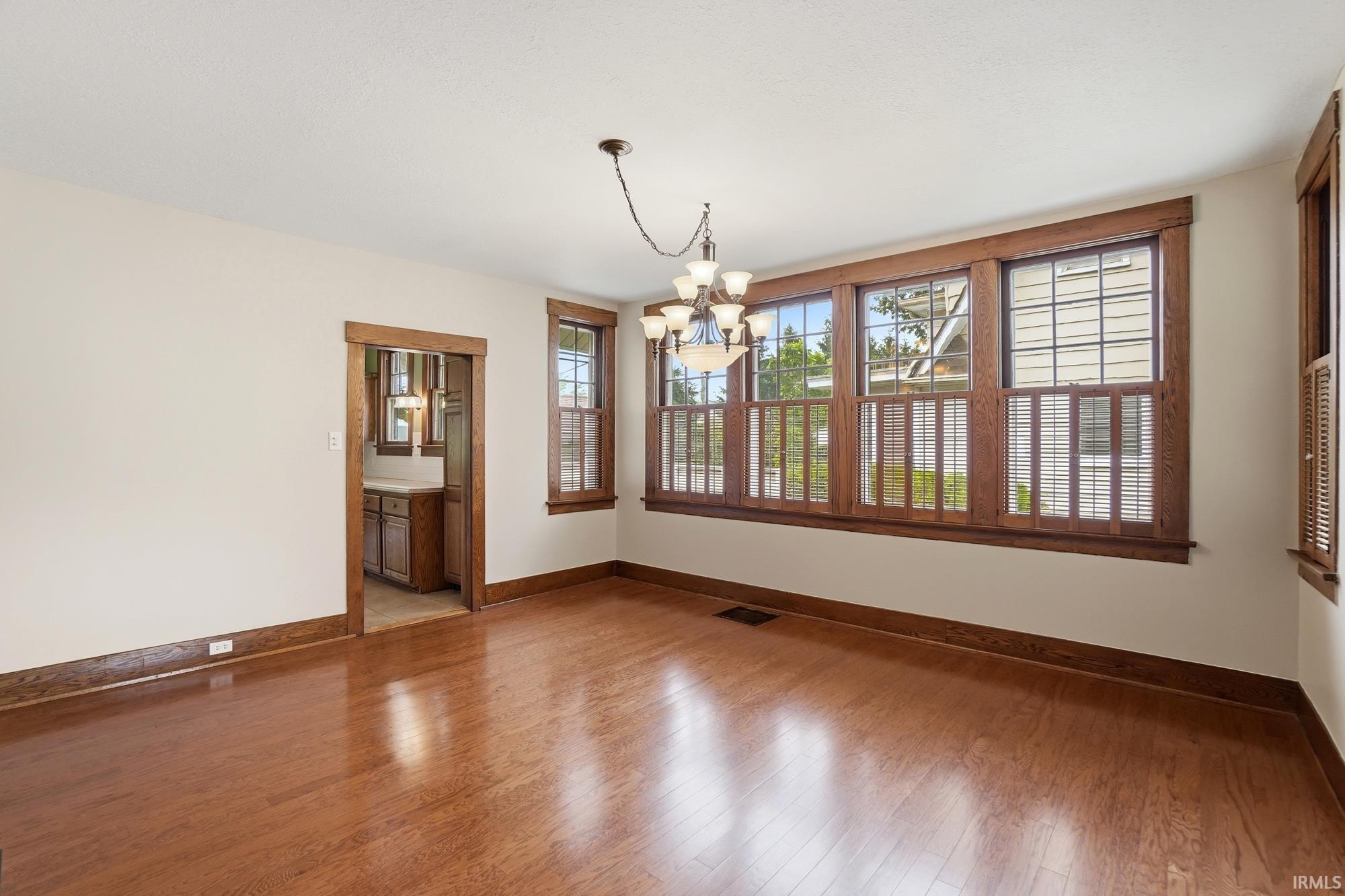 Photo 8 of 4108 Indiana Avenue