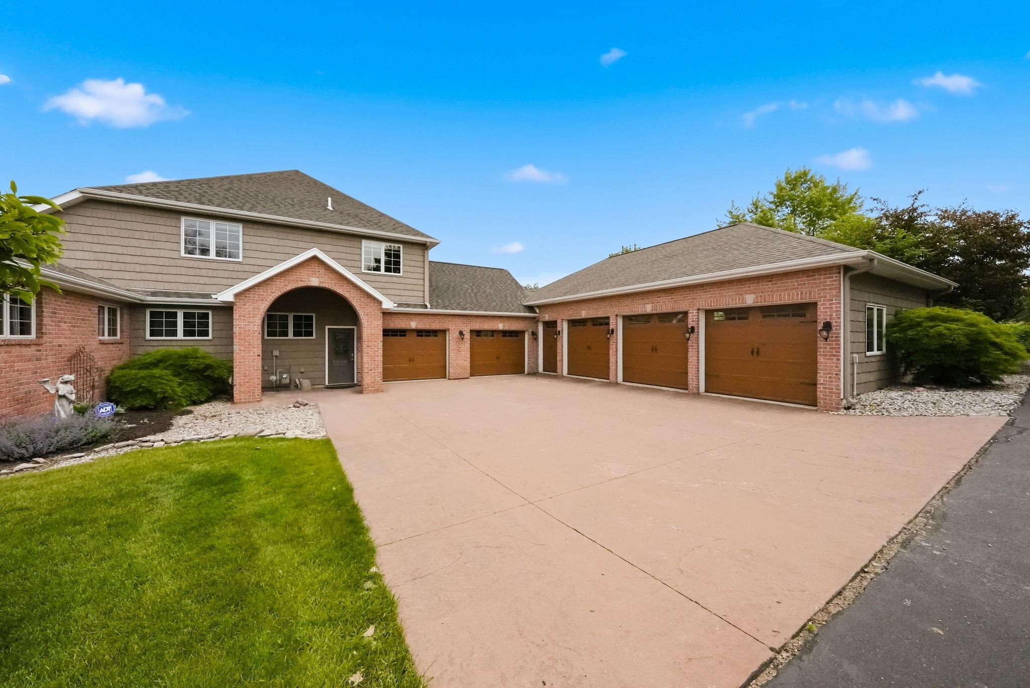 Photo 2 of 11332 Trentman Road