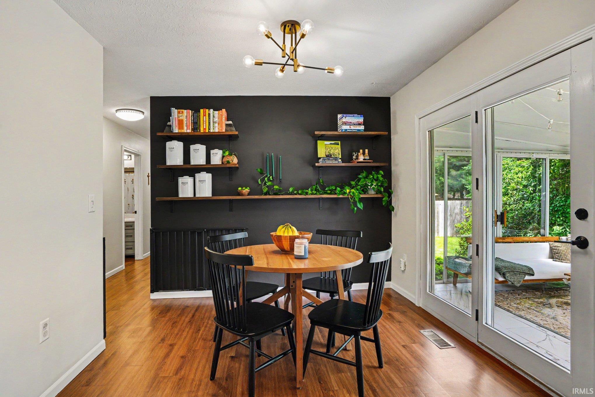 Photo 8 of 610 Danbury Drive
