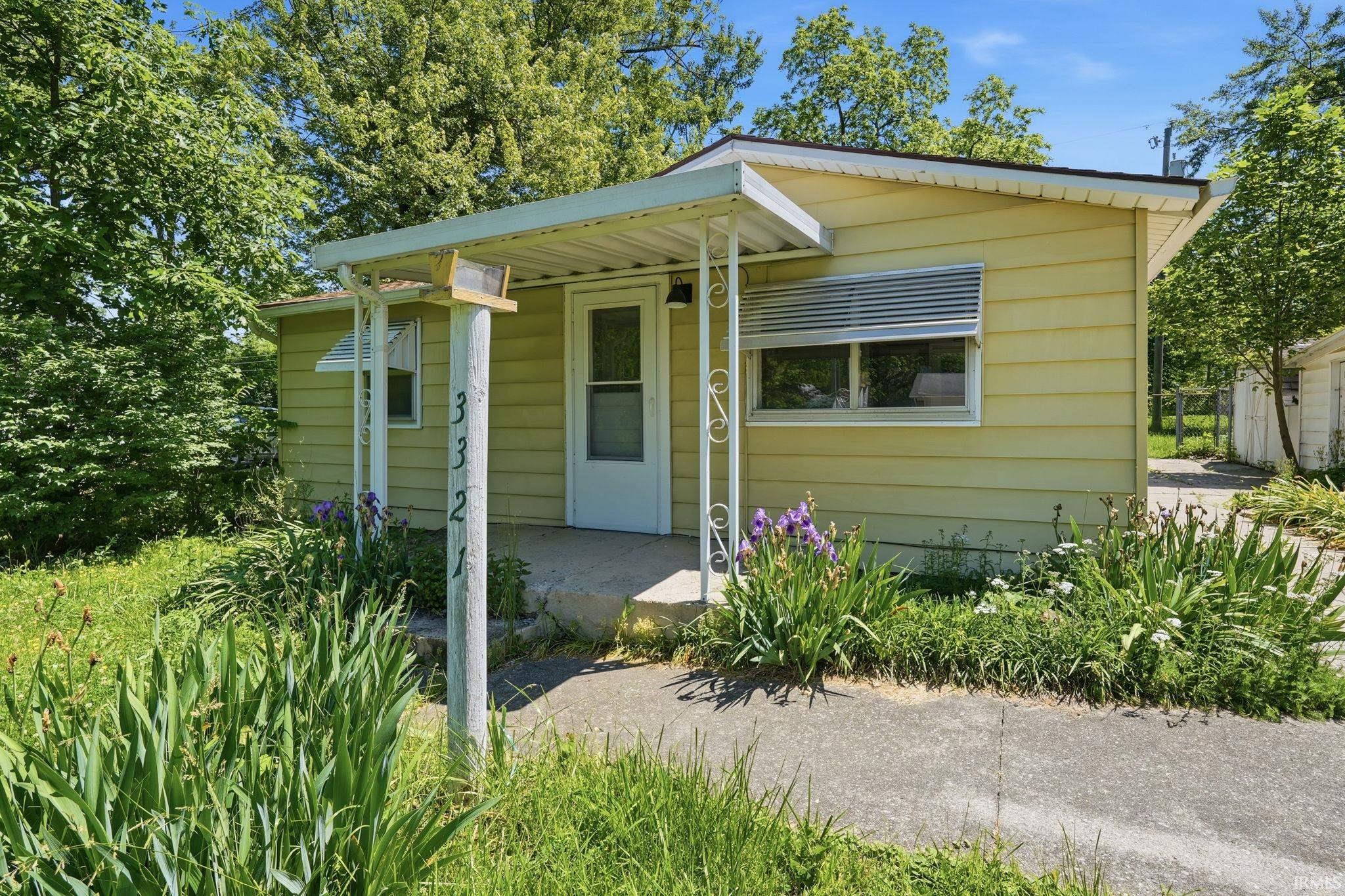 Photo 1 of 3321 Alpine Avenue