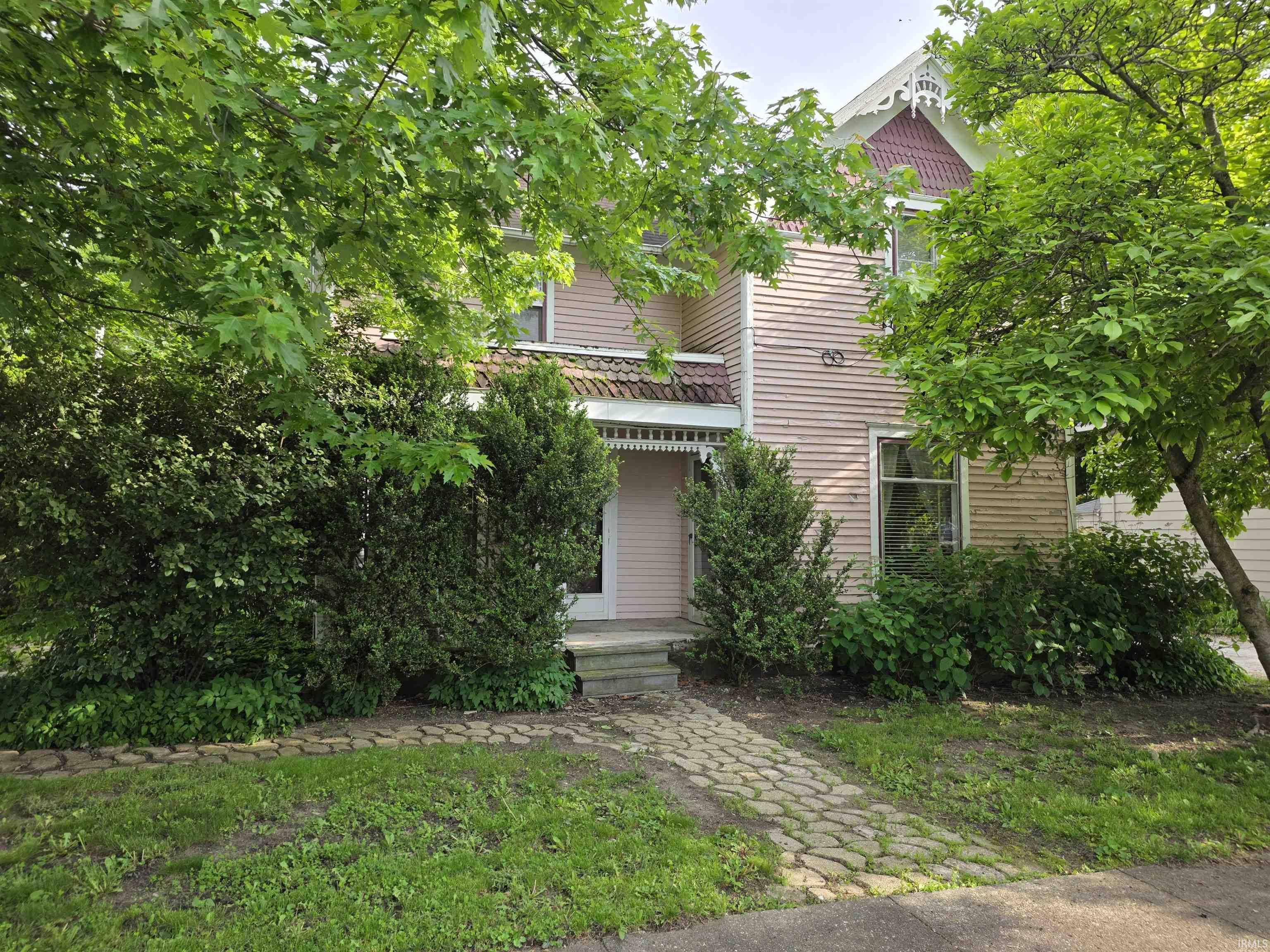 Photo 27 of 114 E Tulley Street