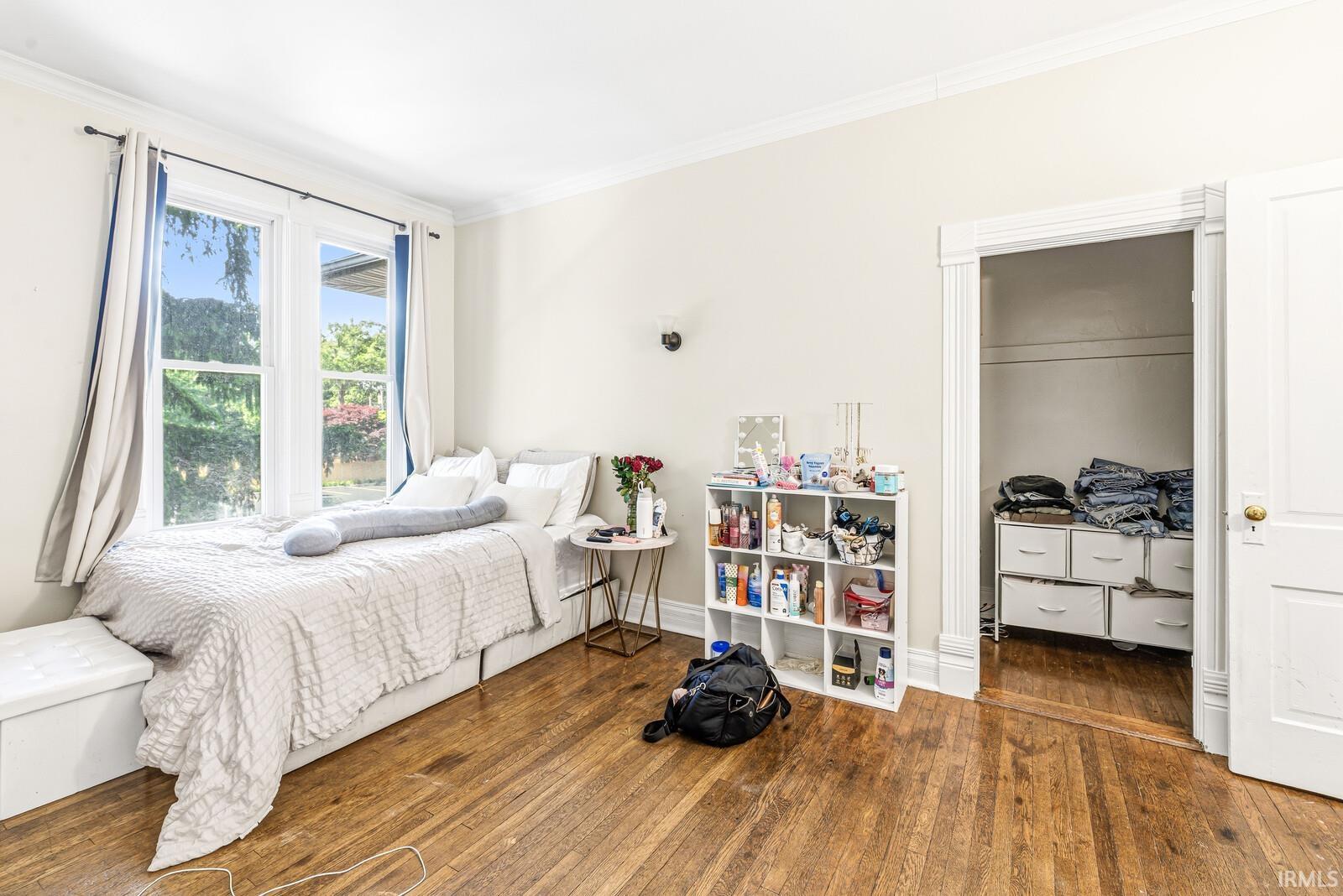 Photo 14 of 323 S 6th Street
