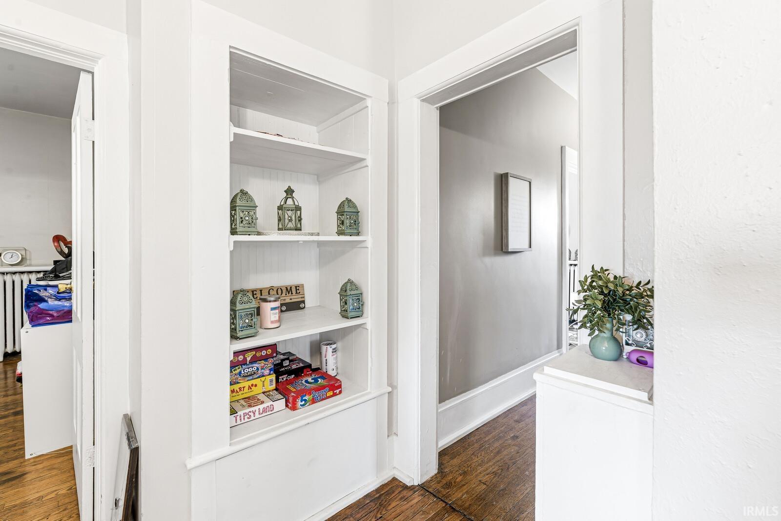 Photo 12 of 323 S 6th Street