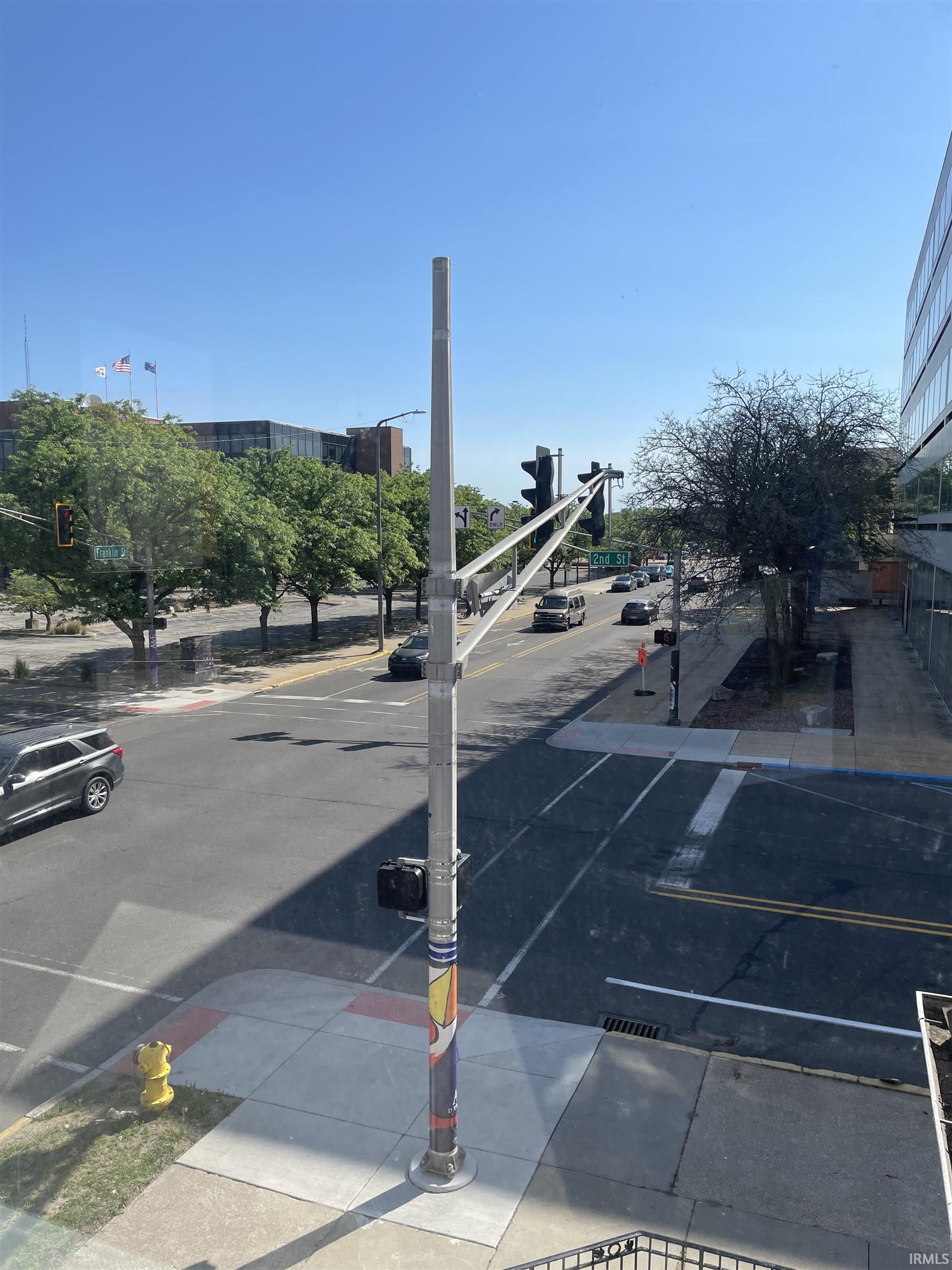 Photo 4 of 401 S Second Street