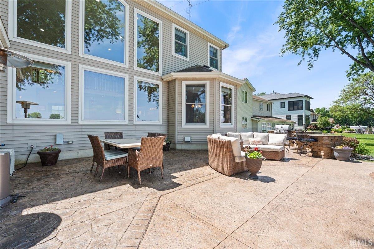 Listing 185