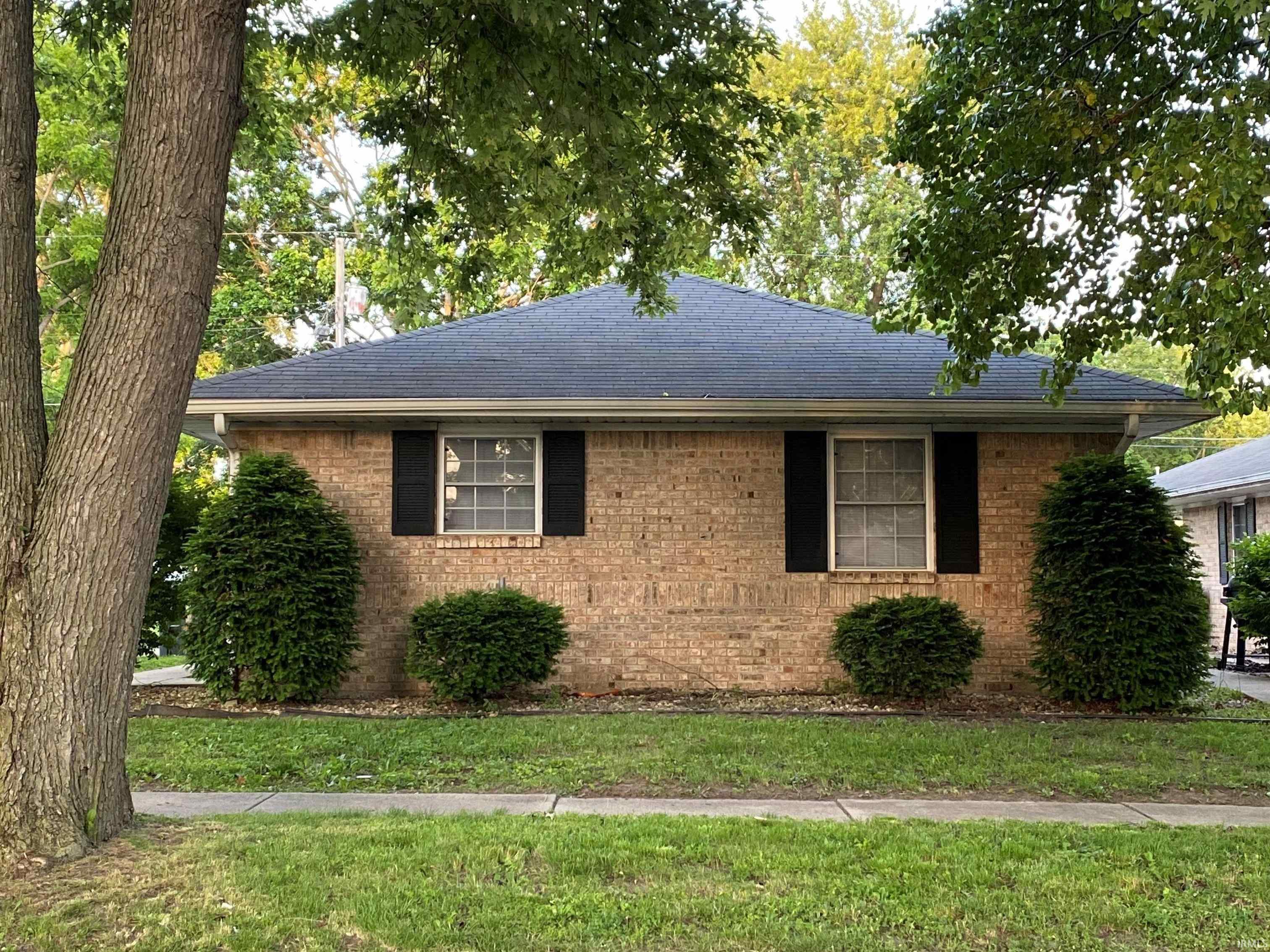 Photo of 1320 & 1324 S WAUGH Street, Kokomo, IN 46902