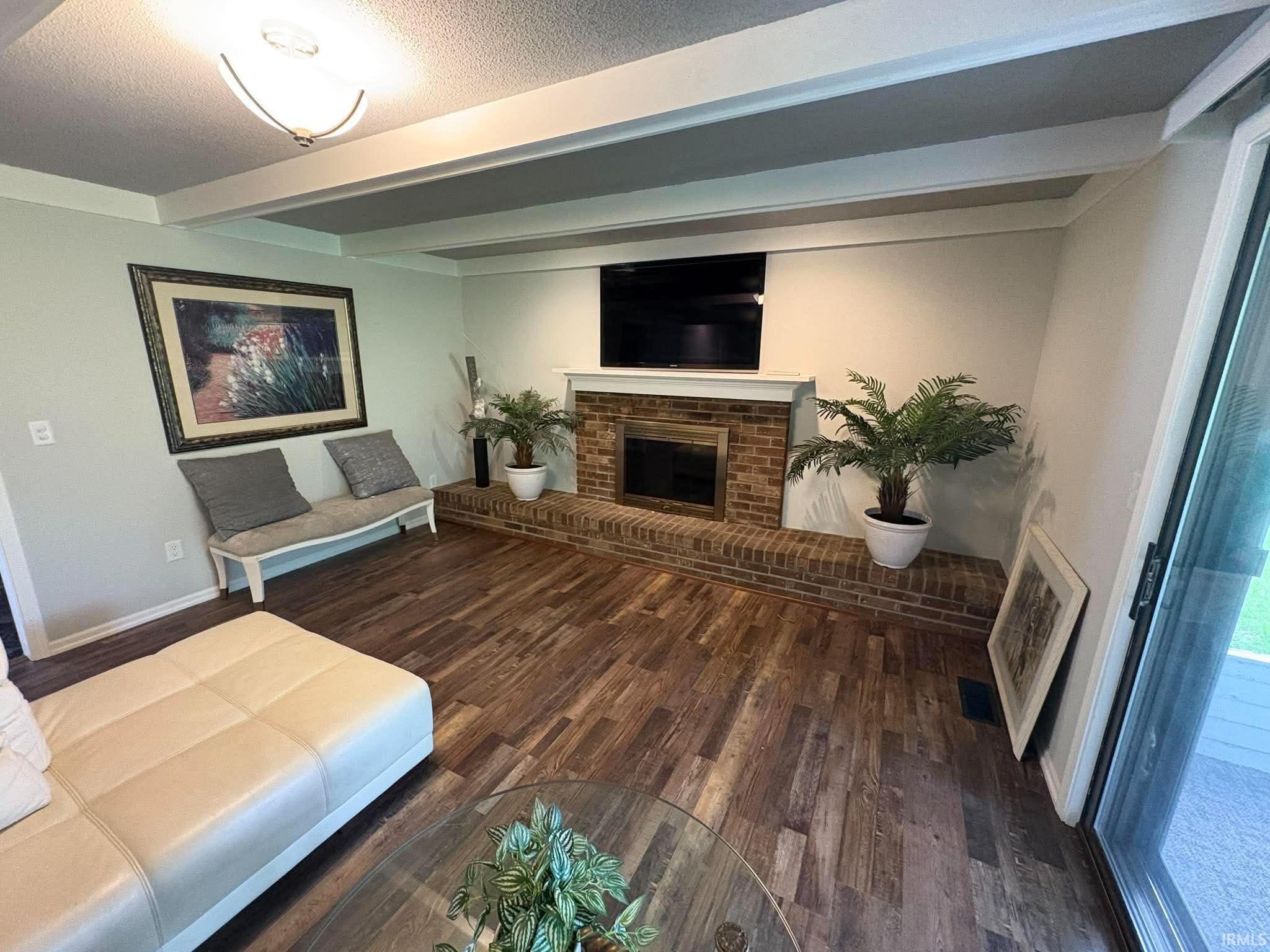 Photo 5 of 1515 Lofton Way