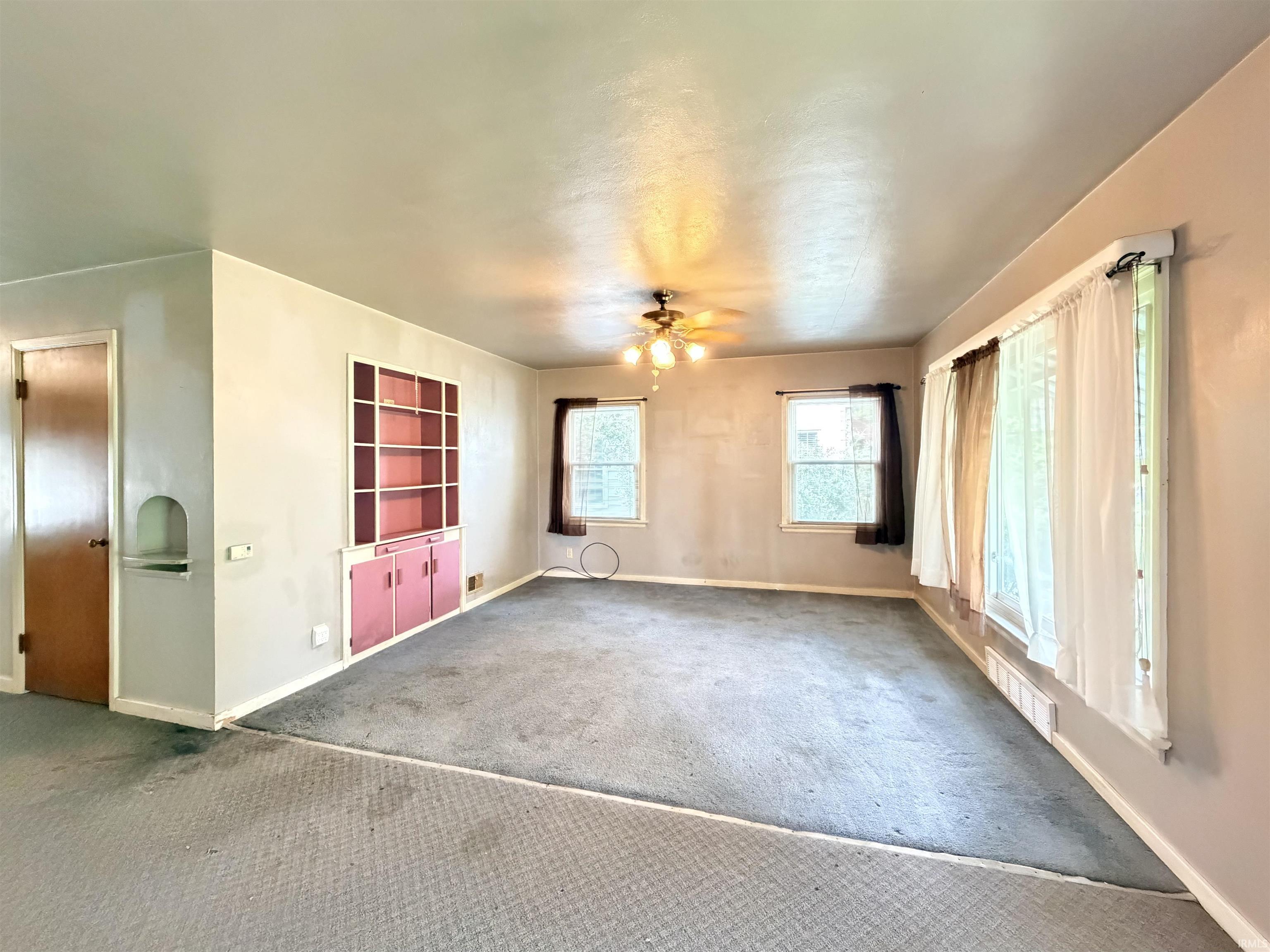 Photo 12 of 4812 Fairfield Avenue