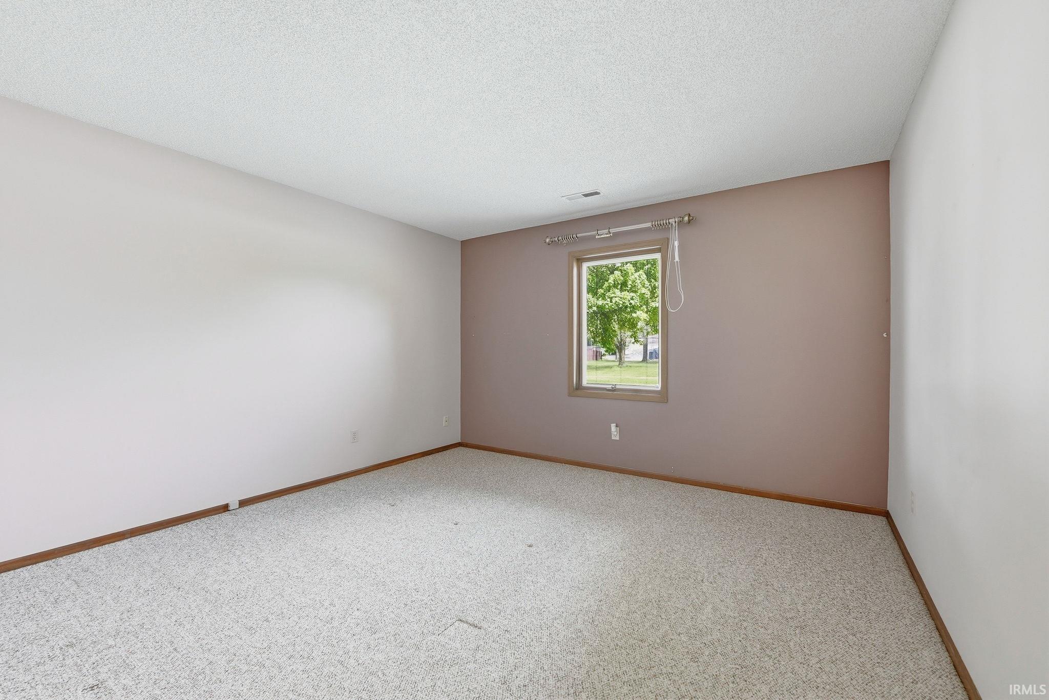 Photo 25 of 4909 Clovedale Drive
