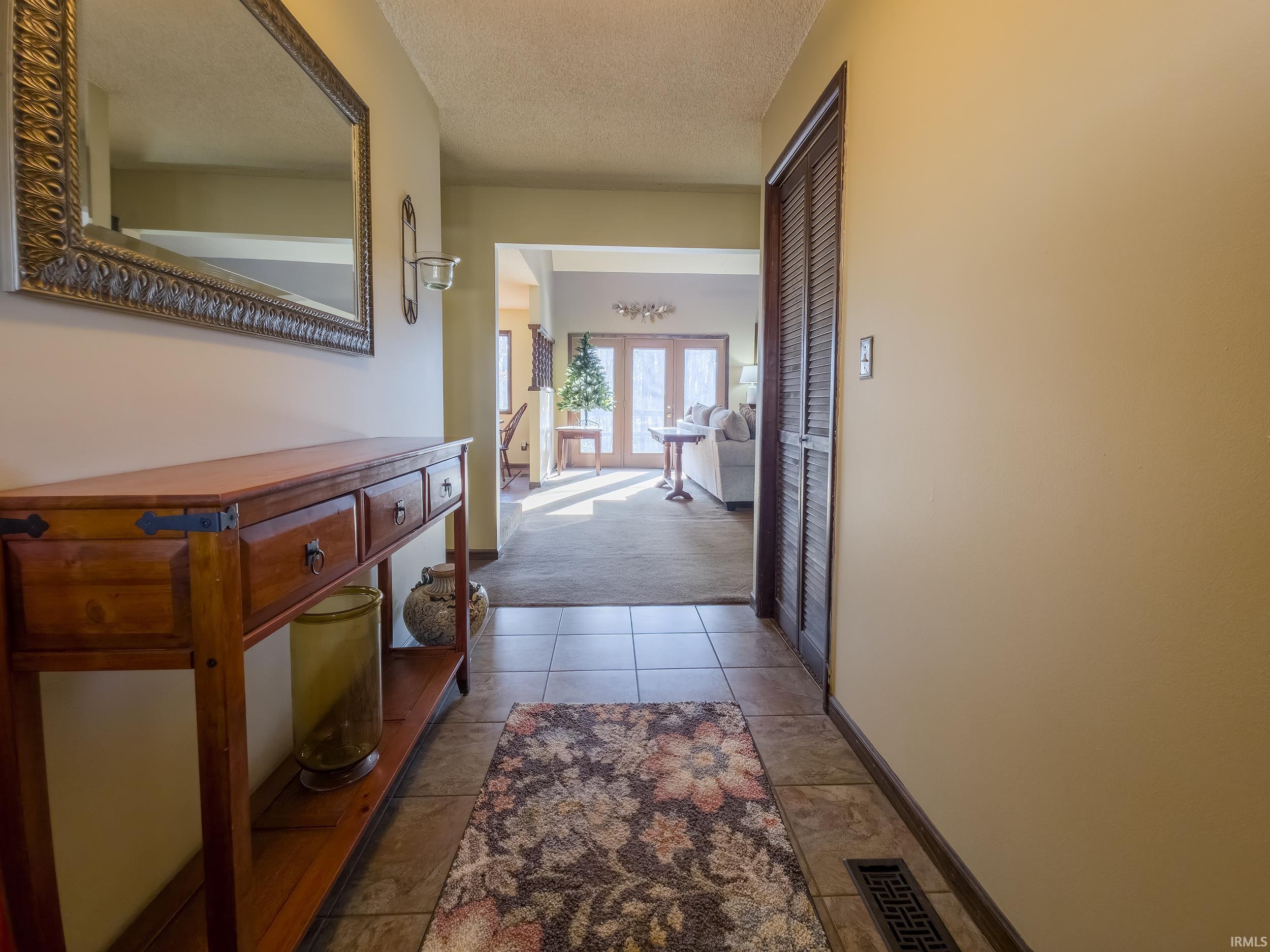 Homes for sale in Mount Carmel, IL | 11574 Sugar Creek Ave, Mount Carmel, IL 62863 | MLS# 202621186