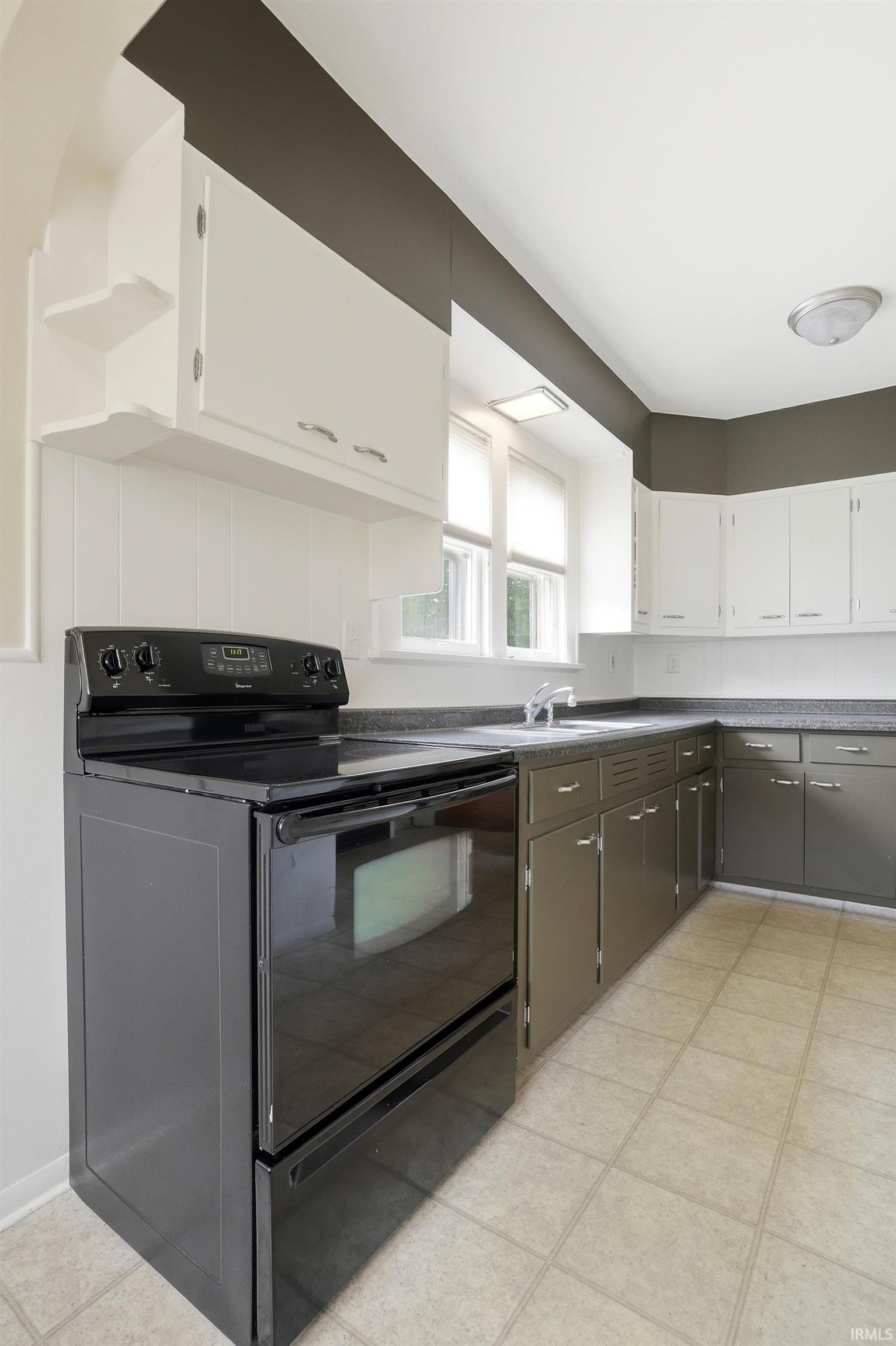 Photo 10 of 2508 Woodward Avenue