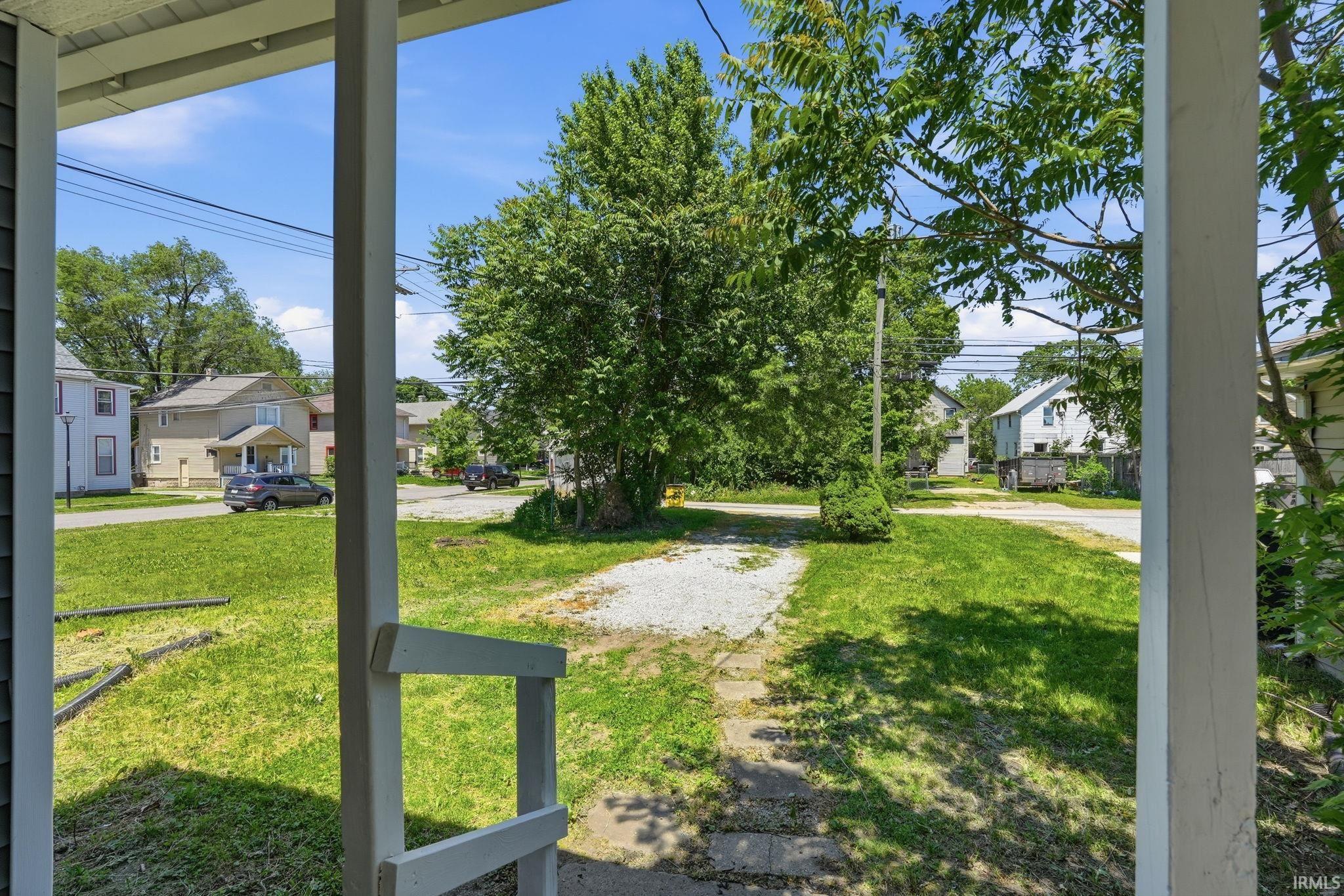 Photo 33 of 1444 Taylor Street