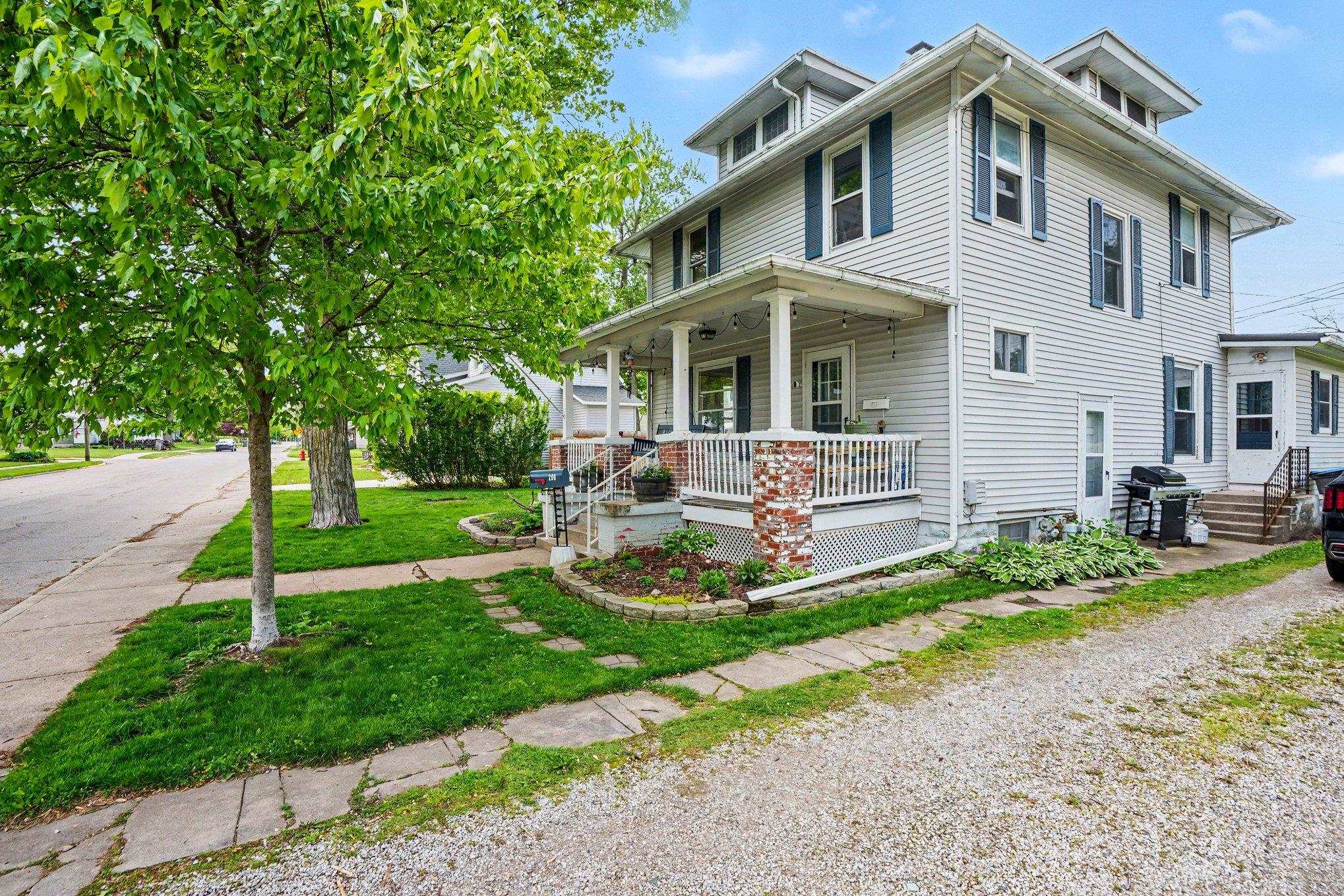 Homes for sale in Nappanee, IN | 208 N Nappanee St, Nappanee, IN 46550 | MLS# 202621262