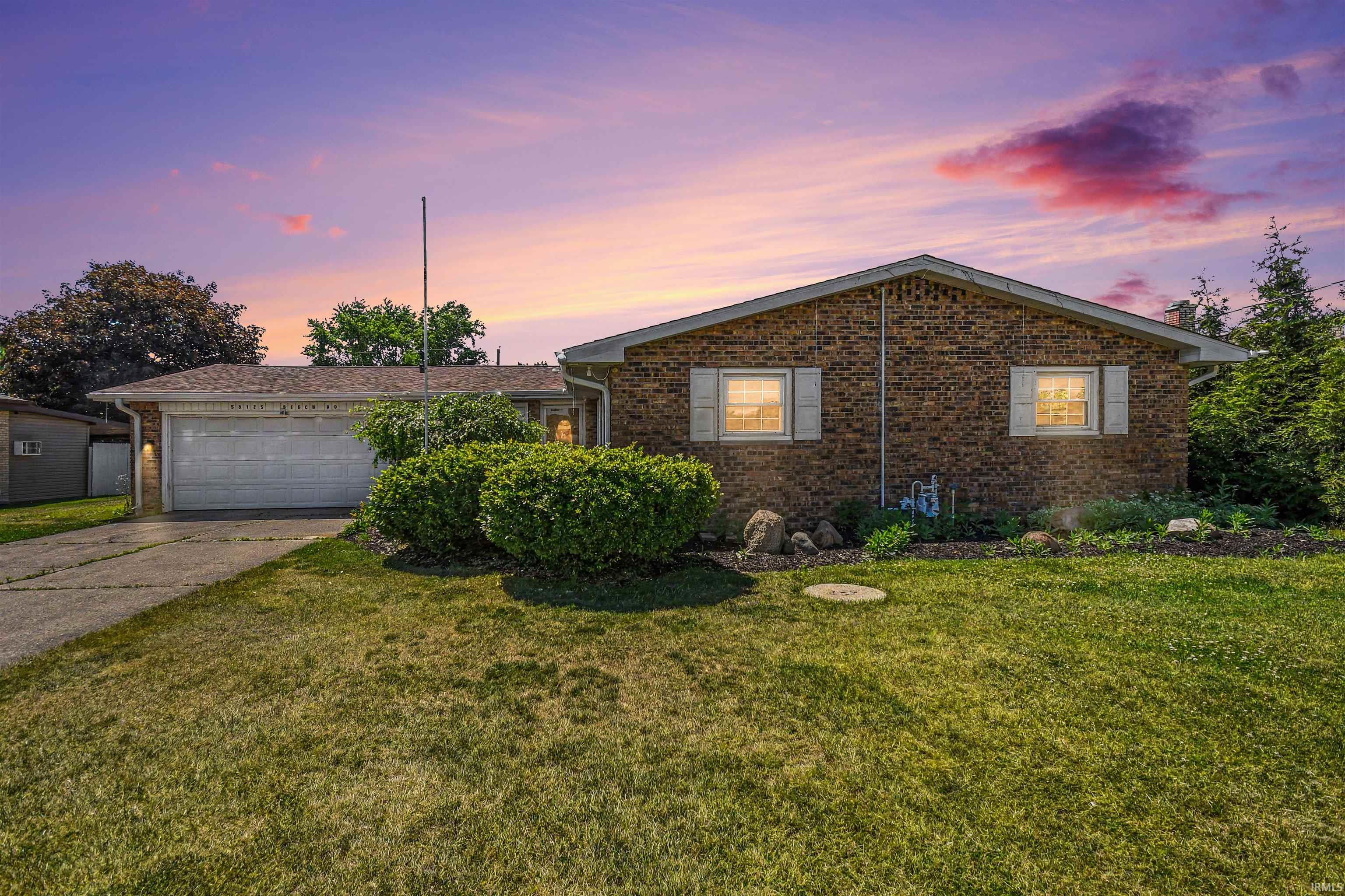 Homes for sale in Osceola, IN | 58125 Beech Rd, Osceola, IN 46561 | MLS# 202621352