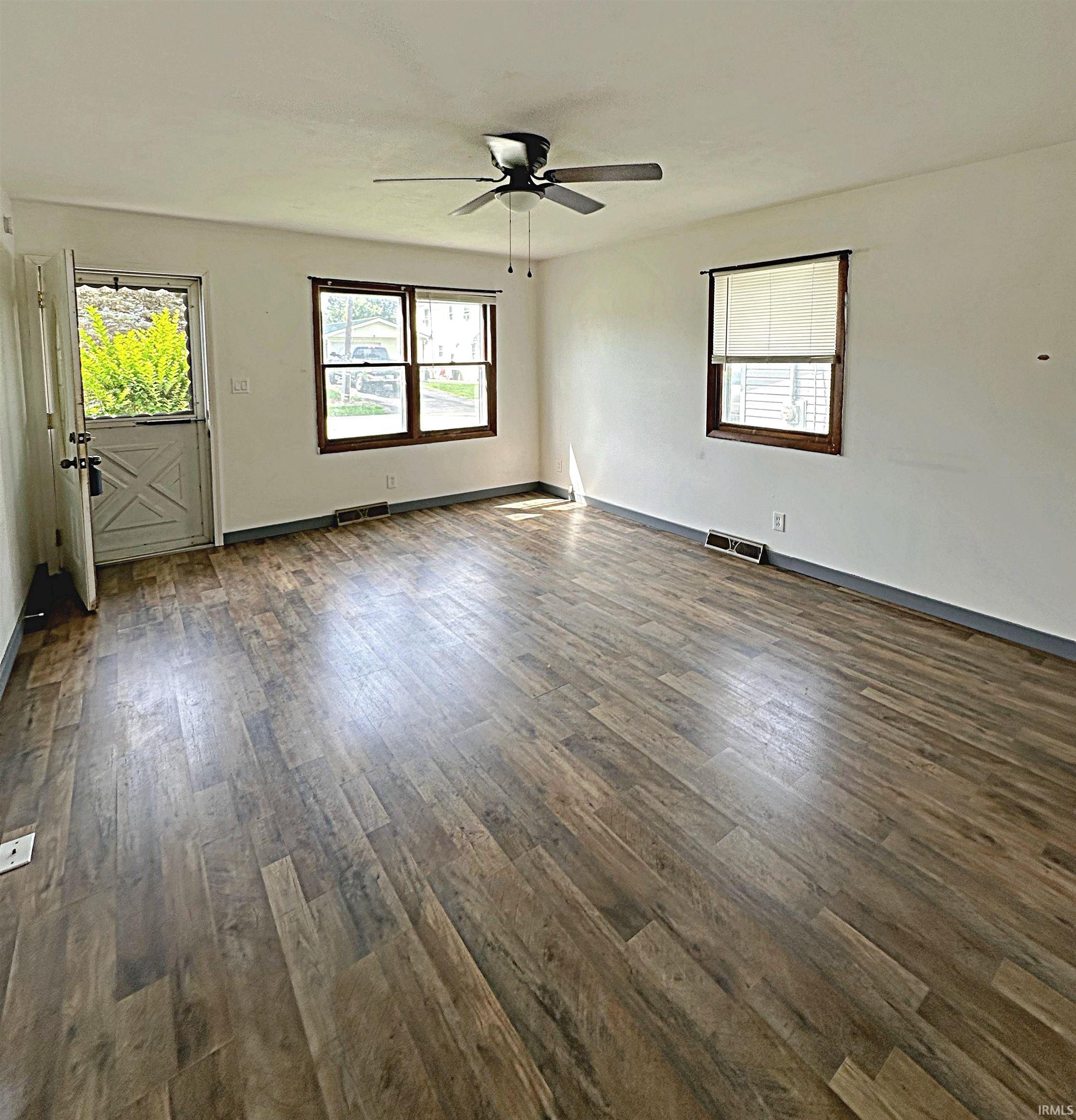 3rd image of 1412 E Poplar St, Petersburg, IN 47567 | MLS# 202621357