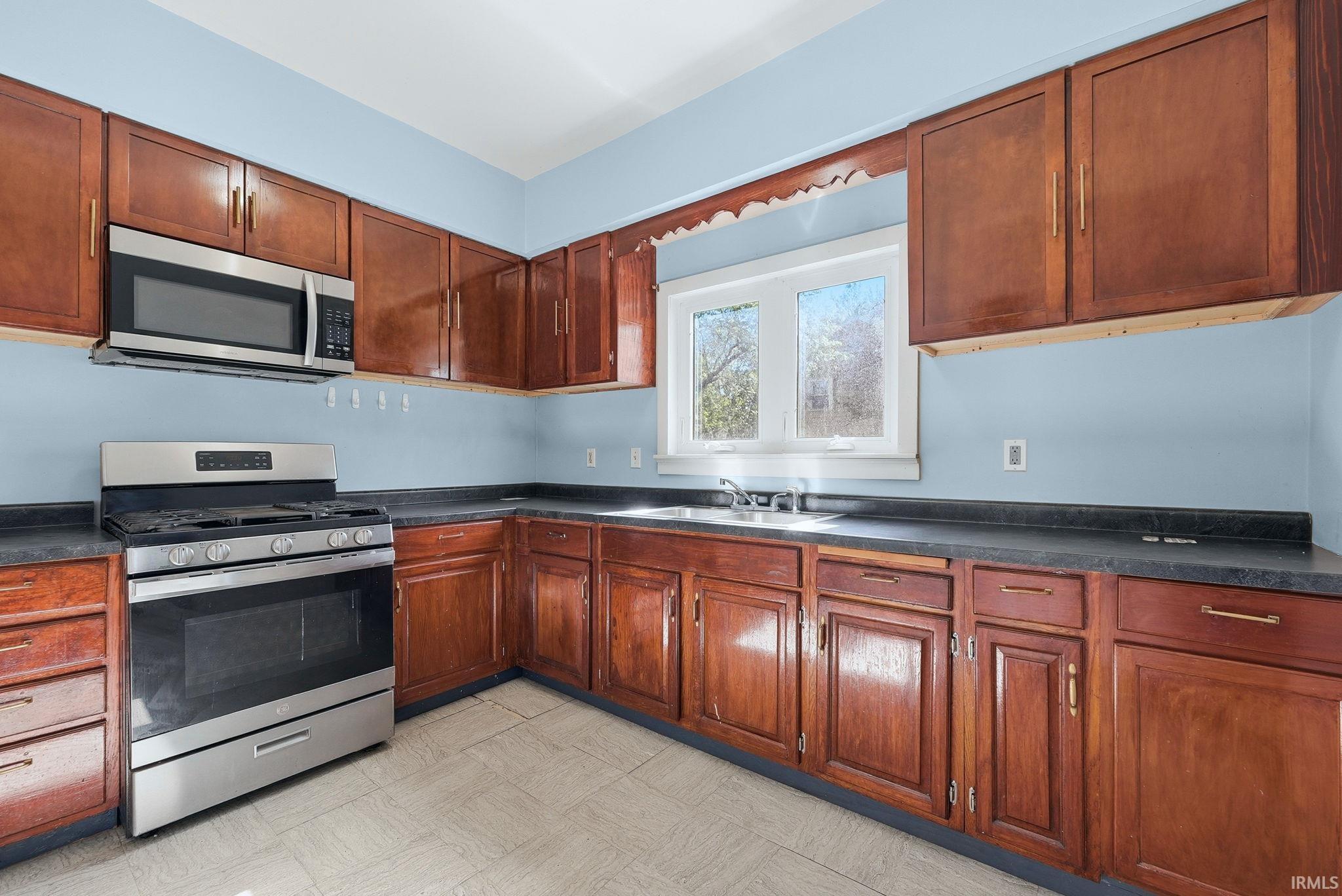 Photo 16 of 4302 Weisser Park Avenue