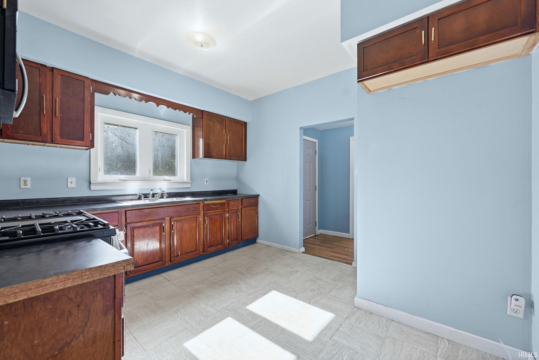 Photo 18 of 4302 Weisser Park Avenue