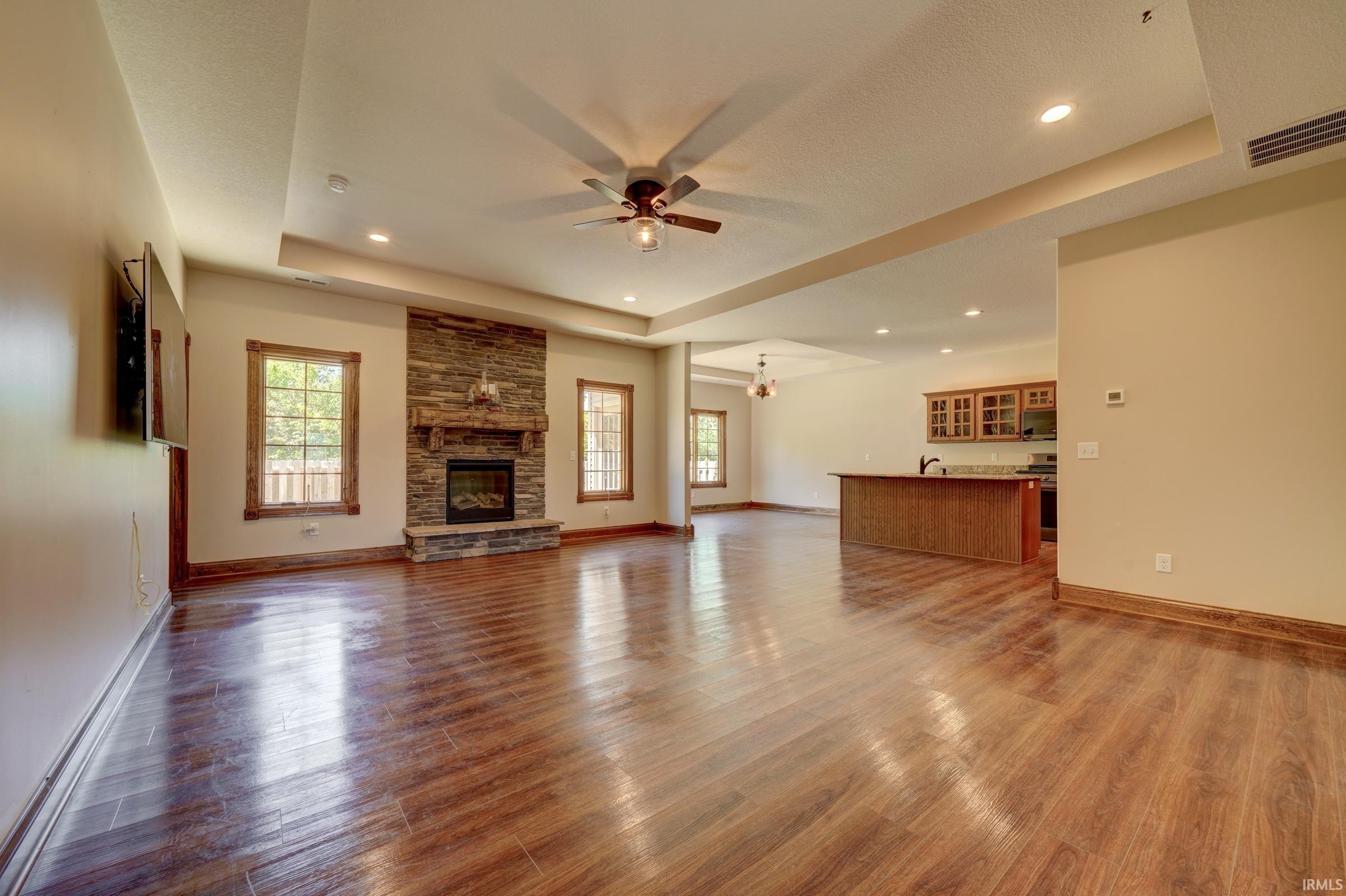 Photo 8 of 7883 Luna Way