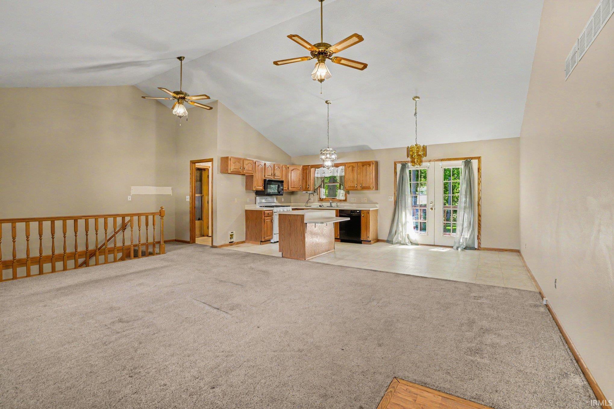 Homes for sale in Osceola, IN | 55864 Jefferson Knolls Dr, Osceola, IN 46561 | MLS# 202621526