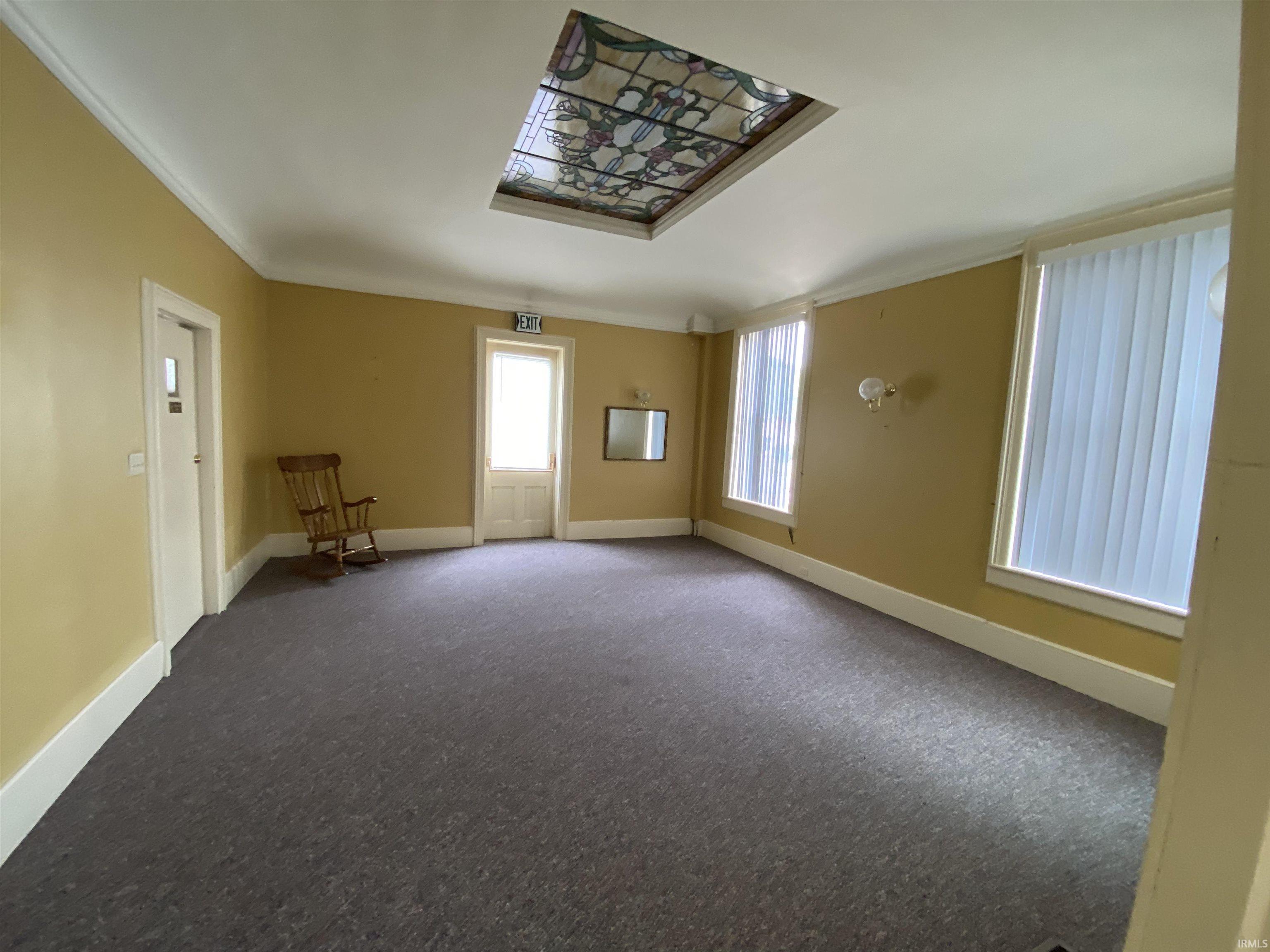 Photo 3 of 202 N Walnut Street