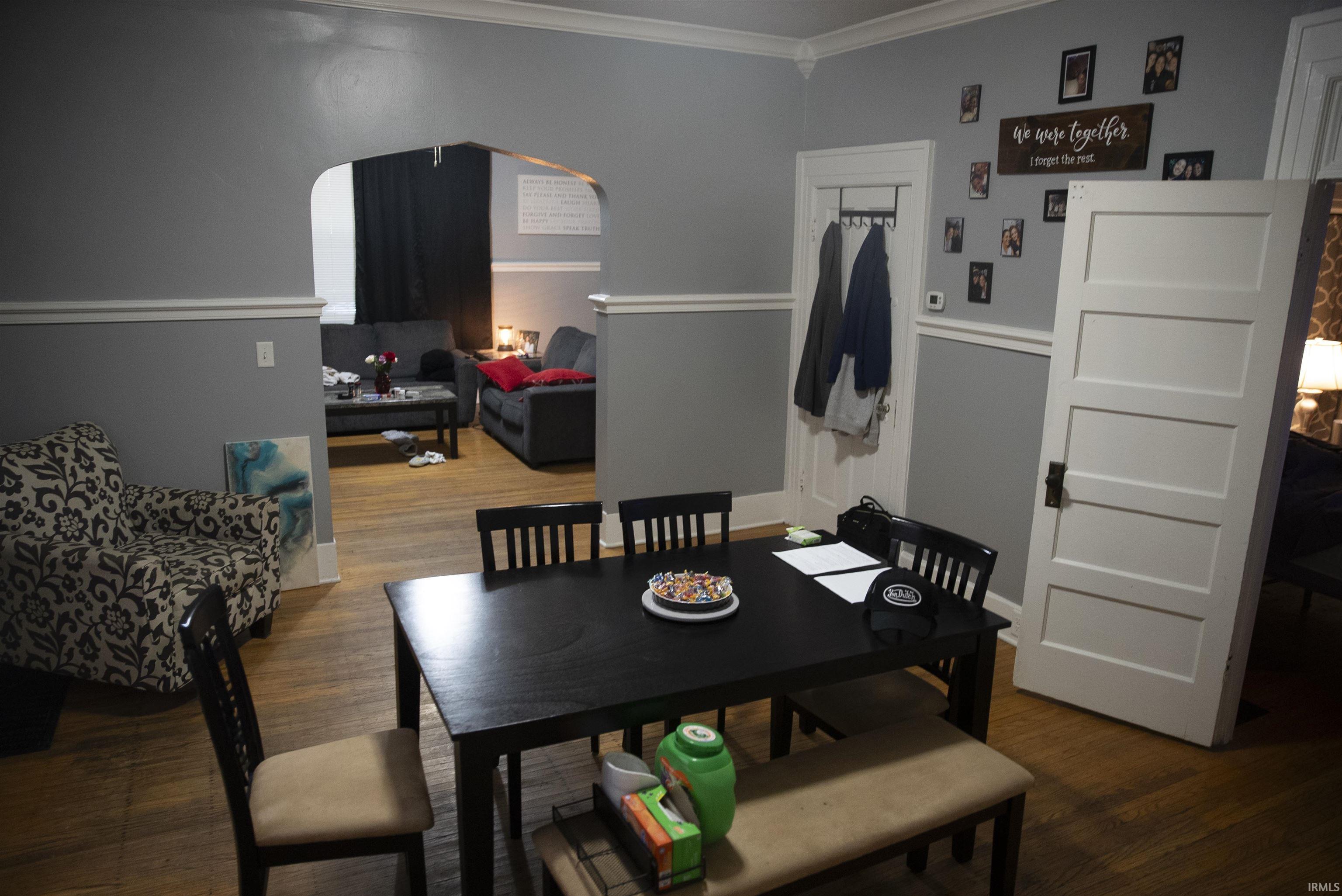Photo 9 of 1332 W Washington Boulevard