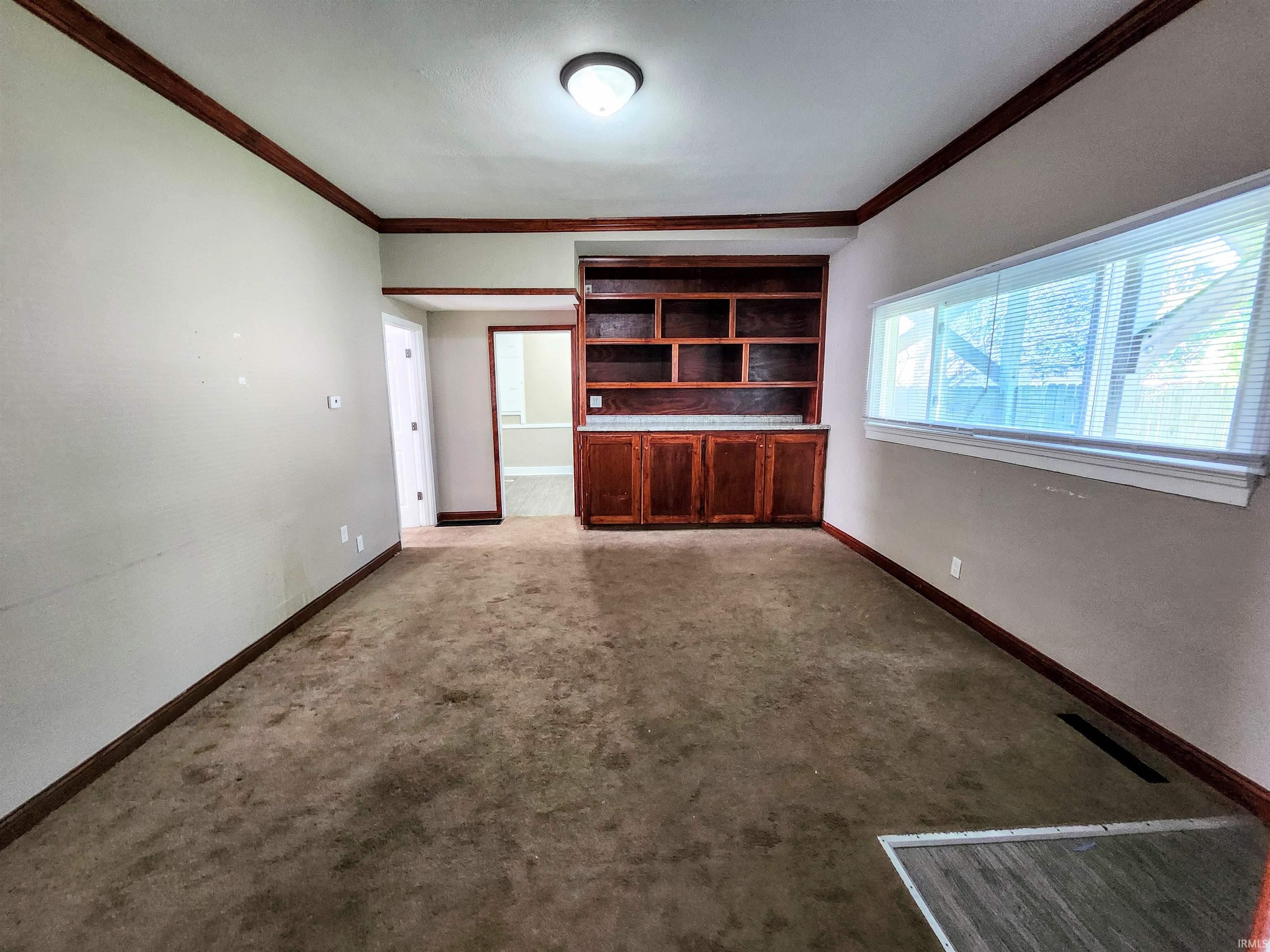 Photo 6 of 436 E Taber Street