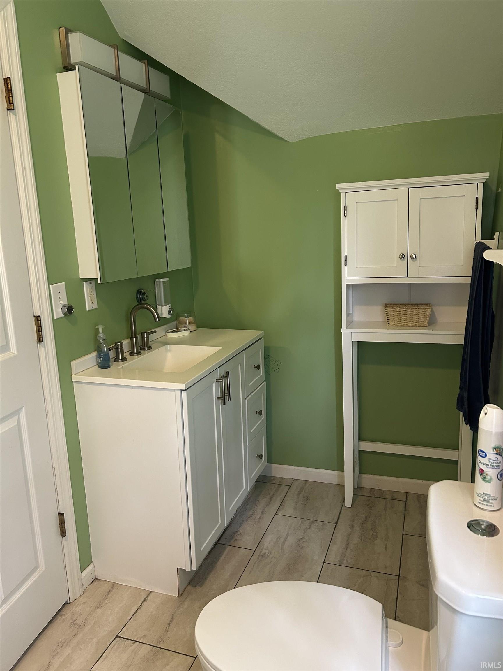 Photo 18 of 4026 S Lafayette Street