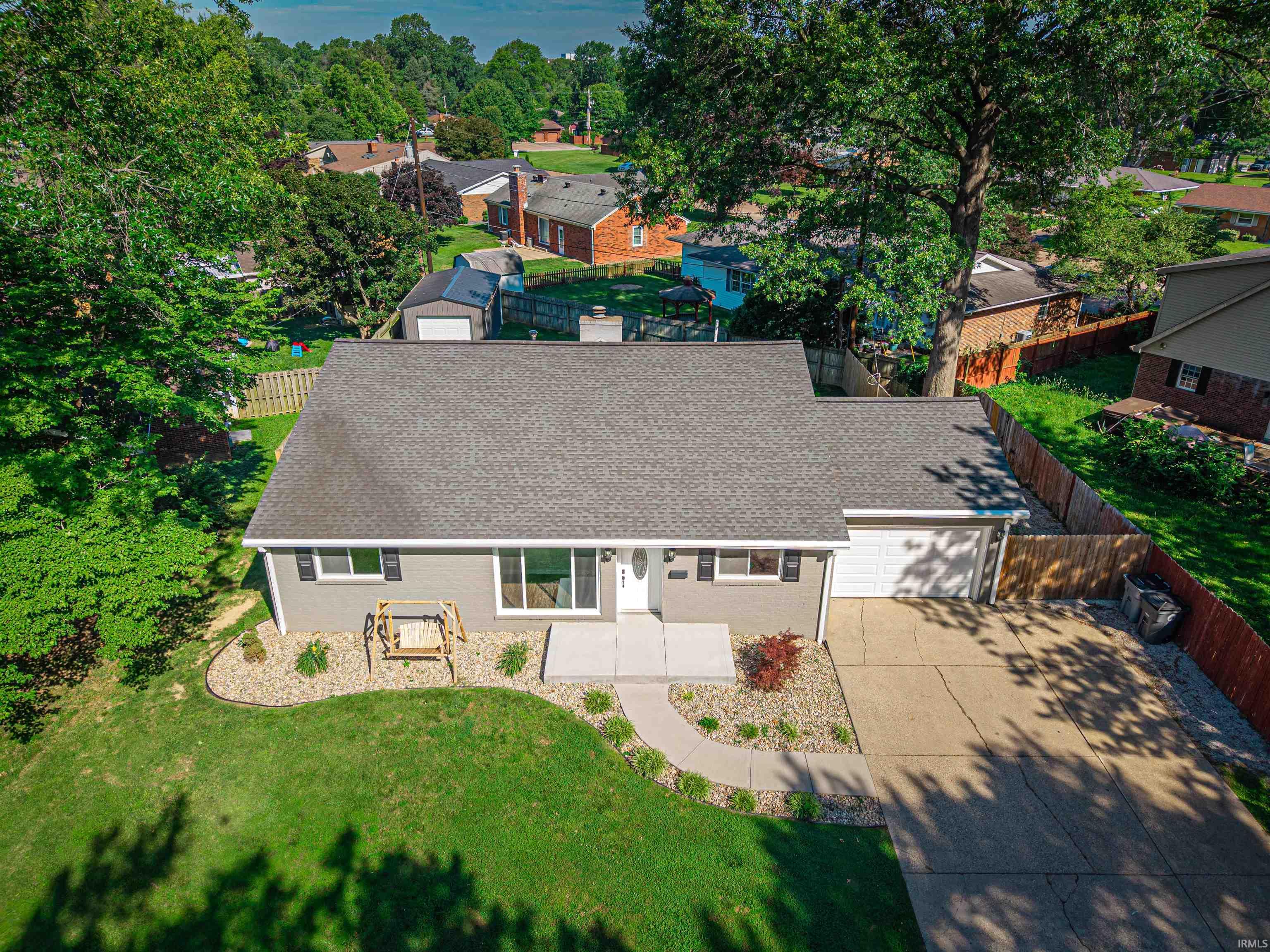 Photo 3 of Manufactured home for sale at 1317 Continental Dr, Evansville, IN 47715 | MLS# 202622291 | Listing updated on 2026-10-24