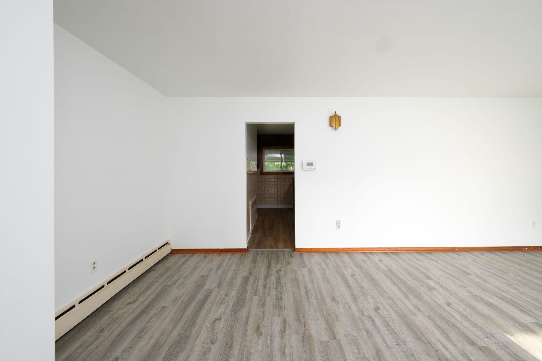 Photo 11 of 5048 Tyrone Road