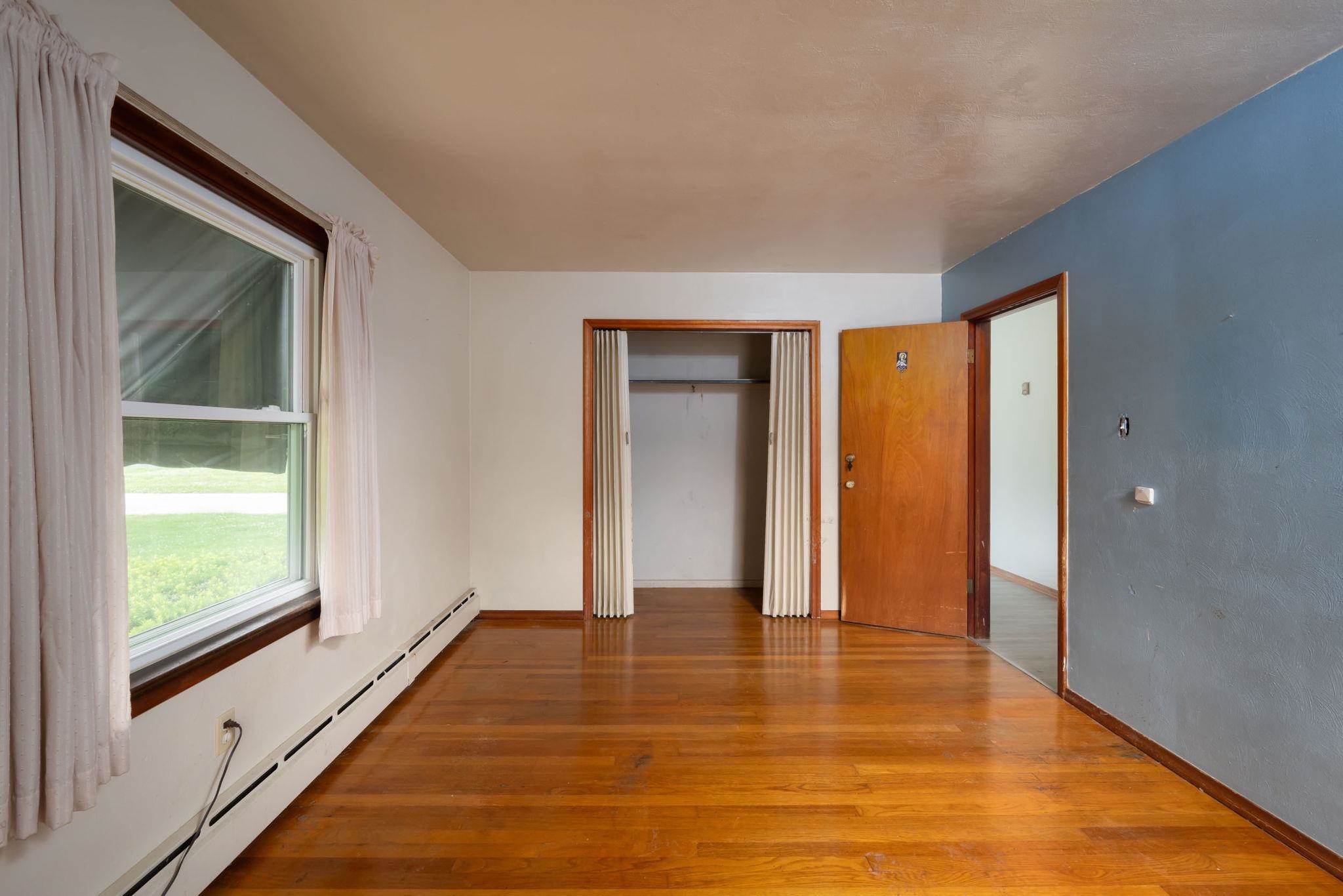 Photo 15 of 5048 Tyrone Road
