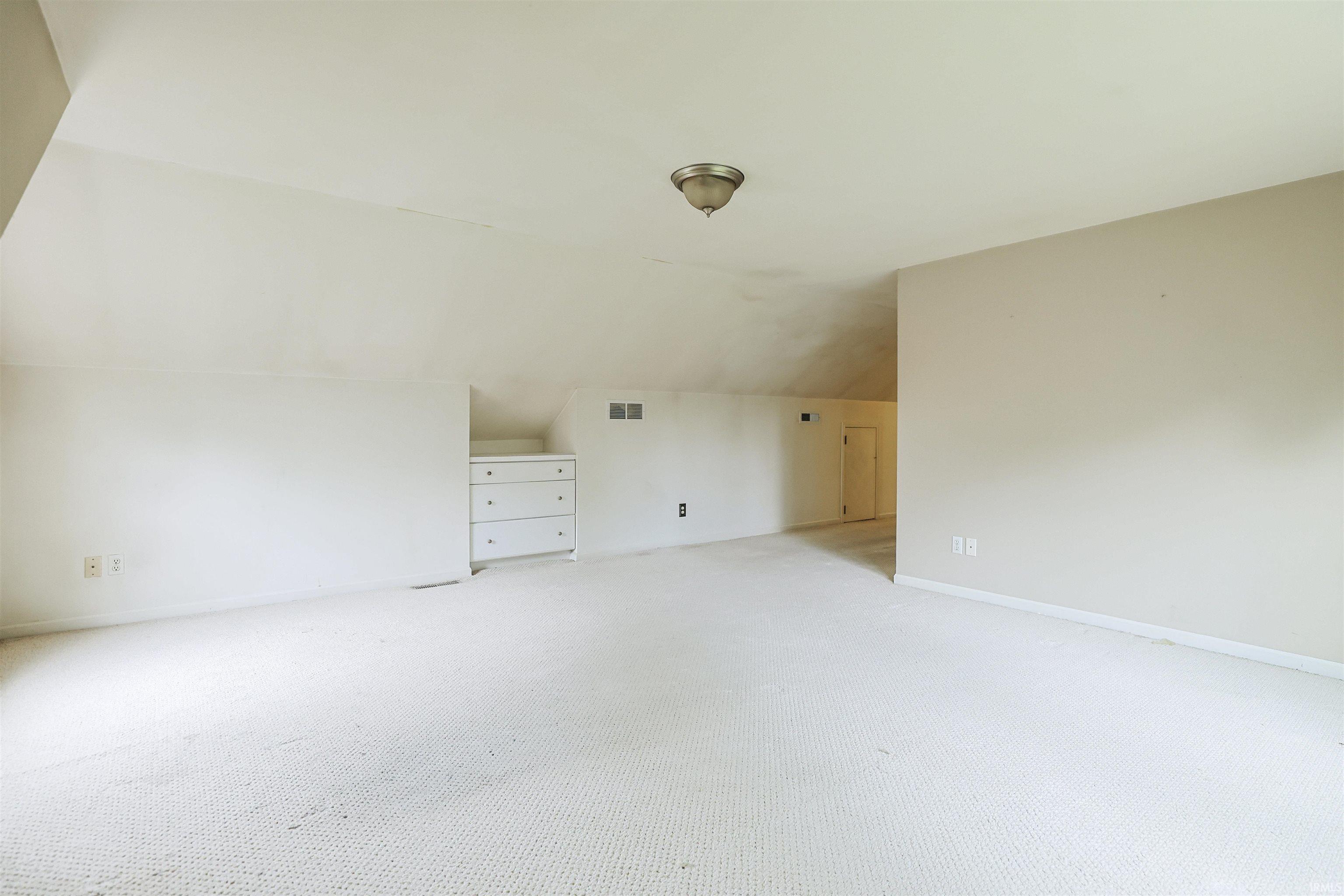 Bonus Room
