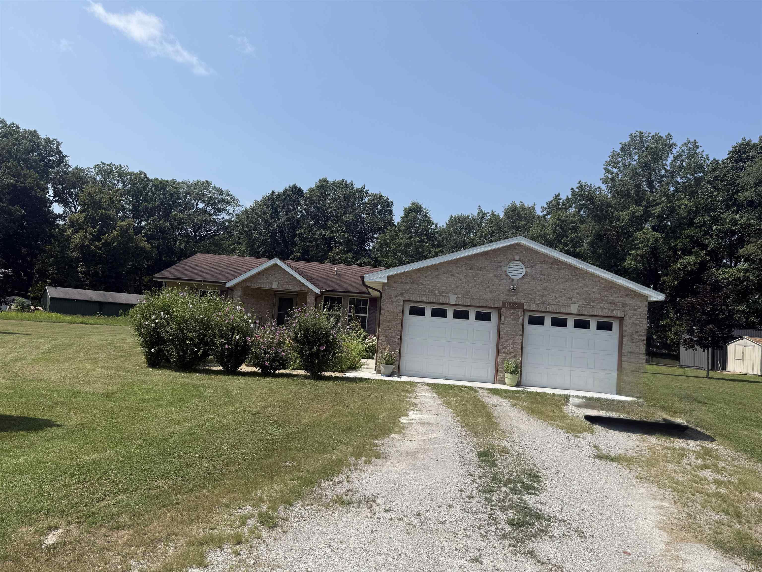 2nd image of 11758 W Smith Ridge Ct, Monticello, IN 47960 | MLS# 202622621
