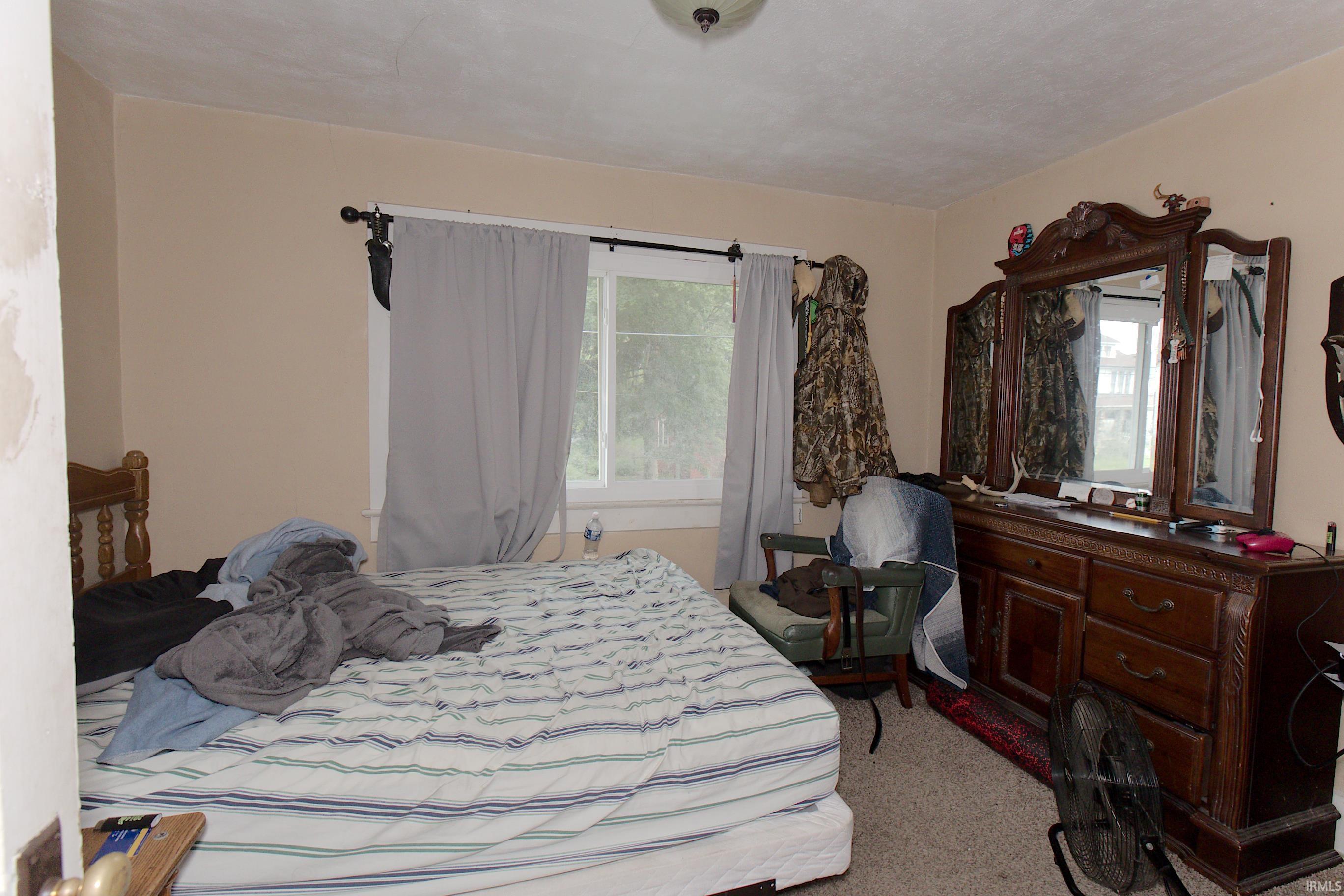 Photo 14 of 607 E Tipton Street