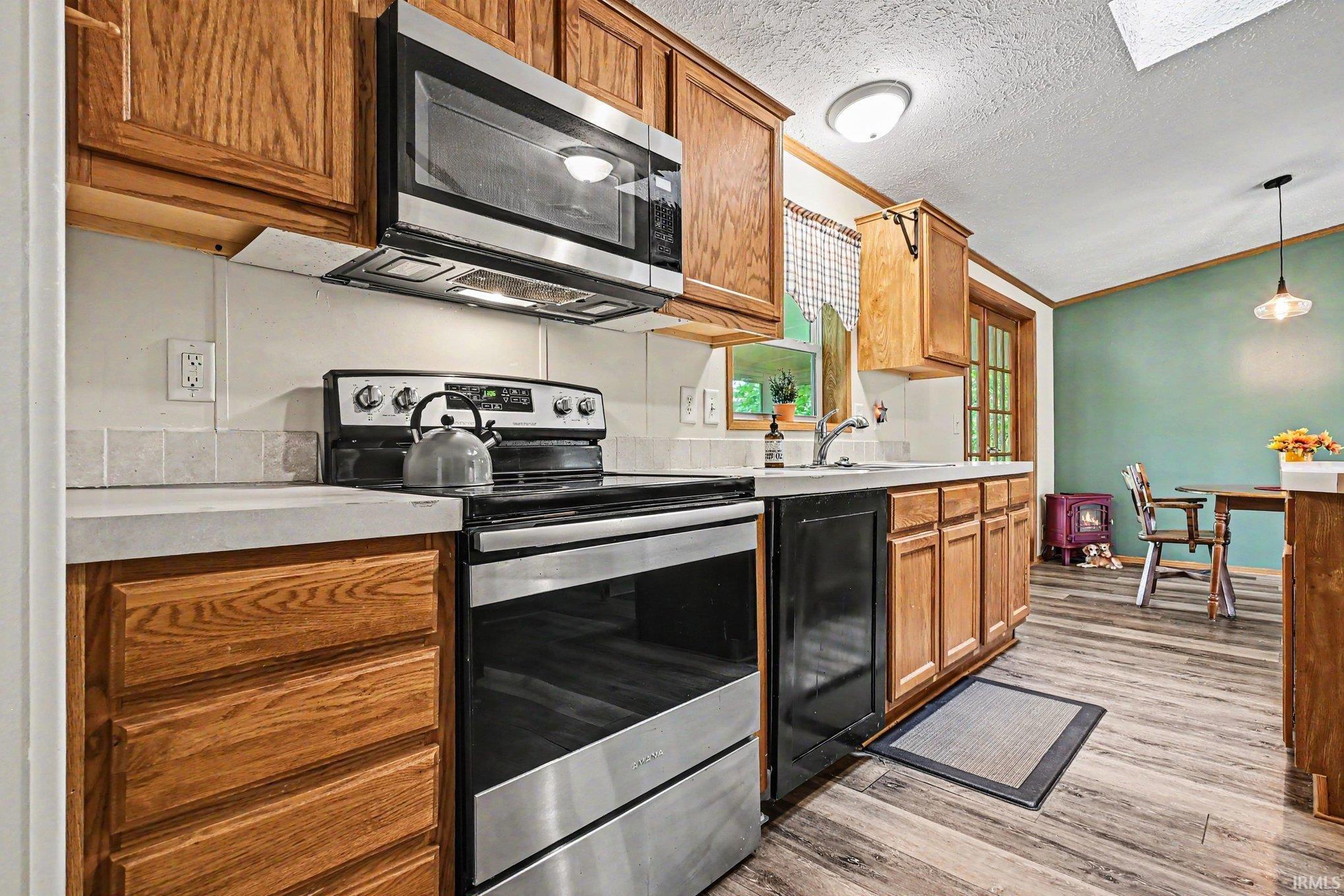 Photo 8 of 5200 W Lakeview Park Drive