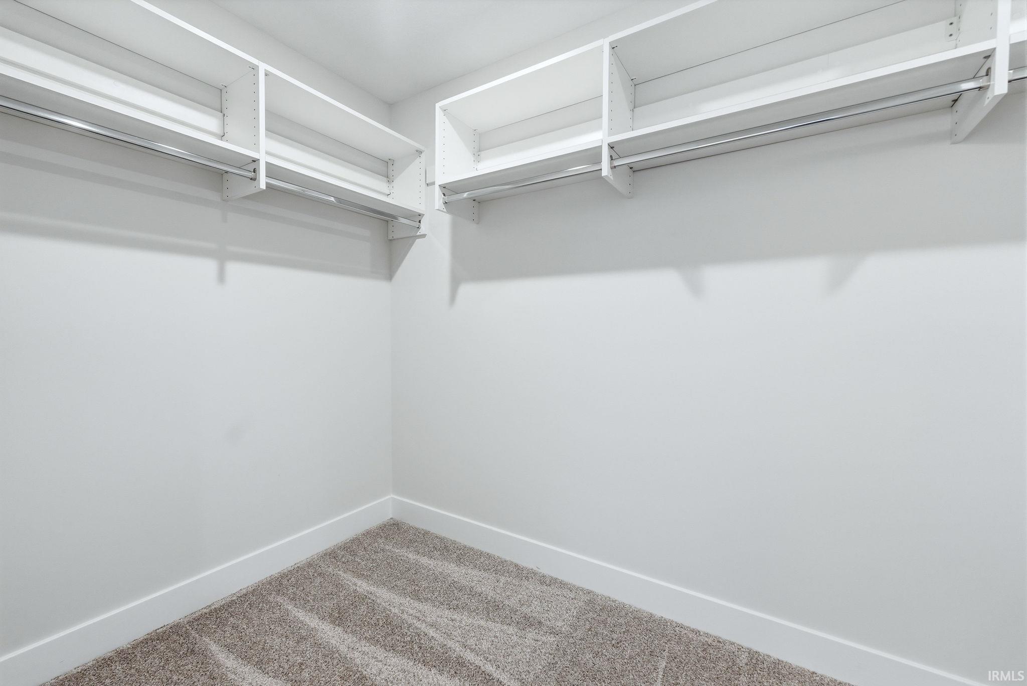 Walk in closet